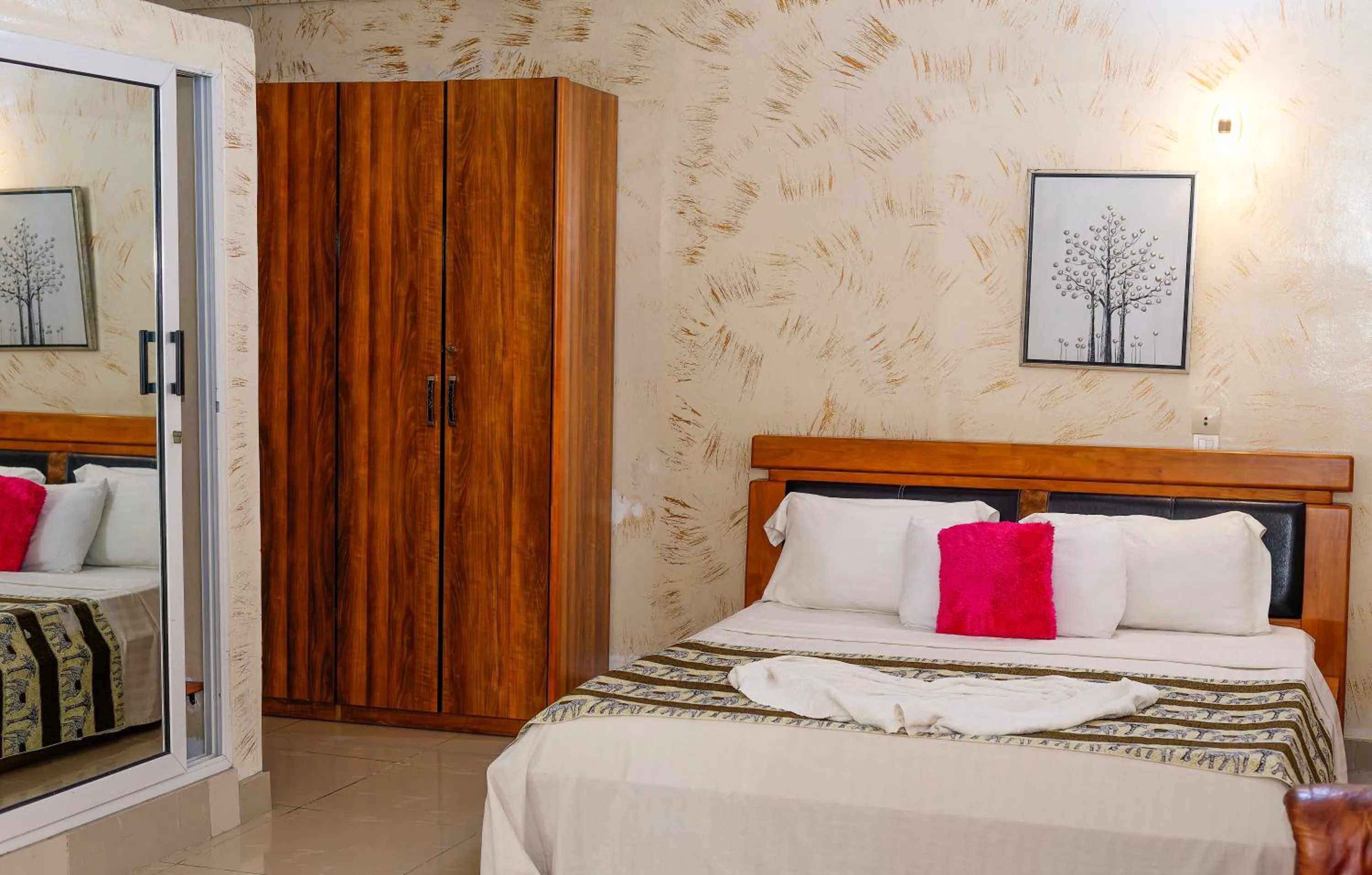 Bed in New Hotel Sossa