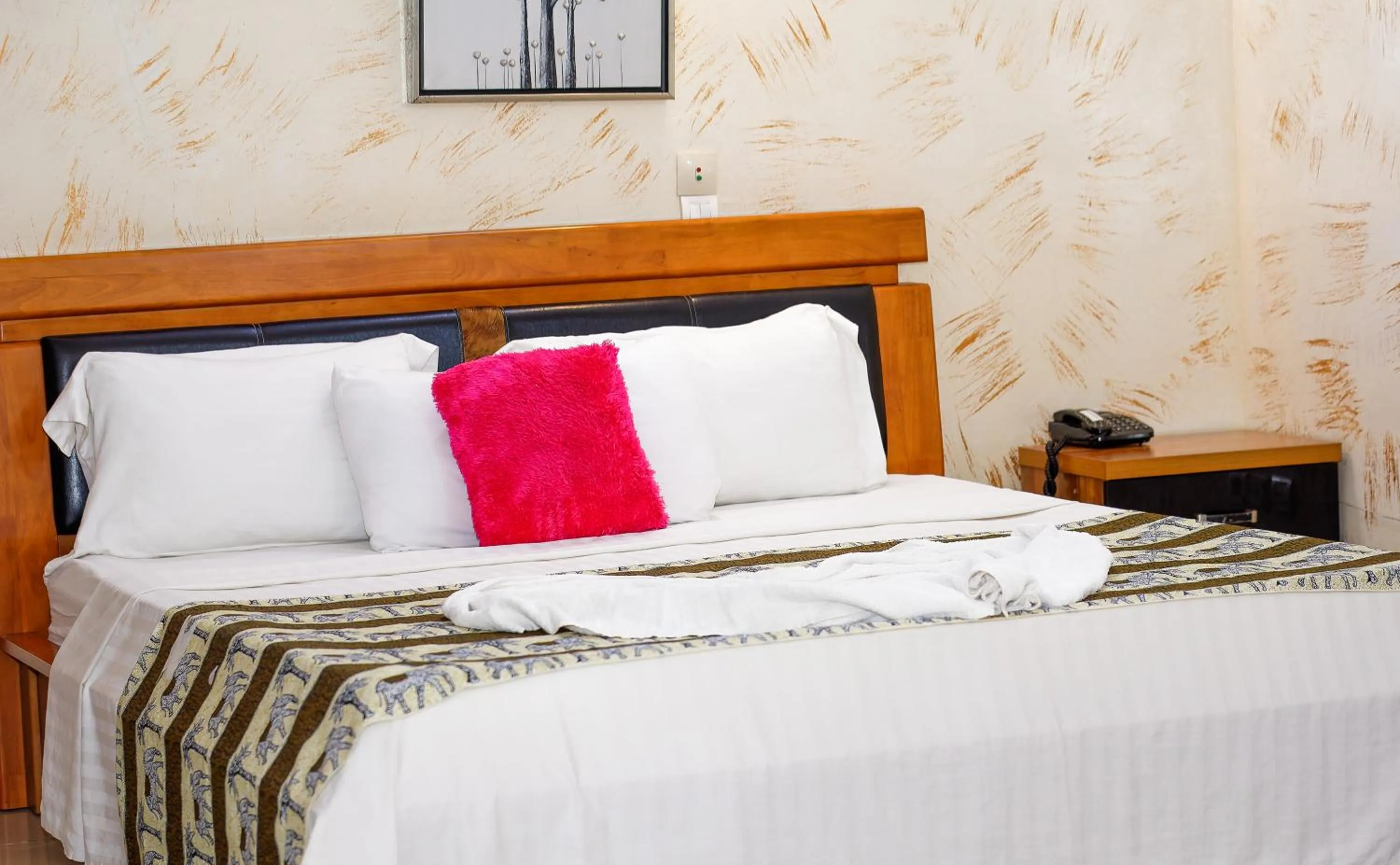 Bed in New Hotel Sossa