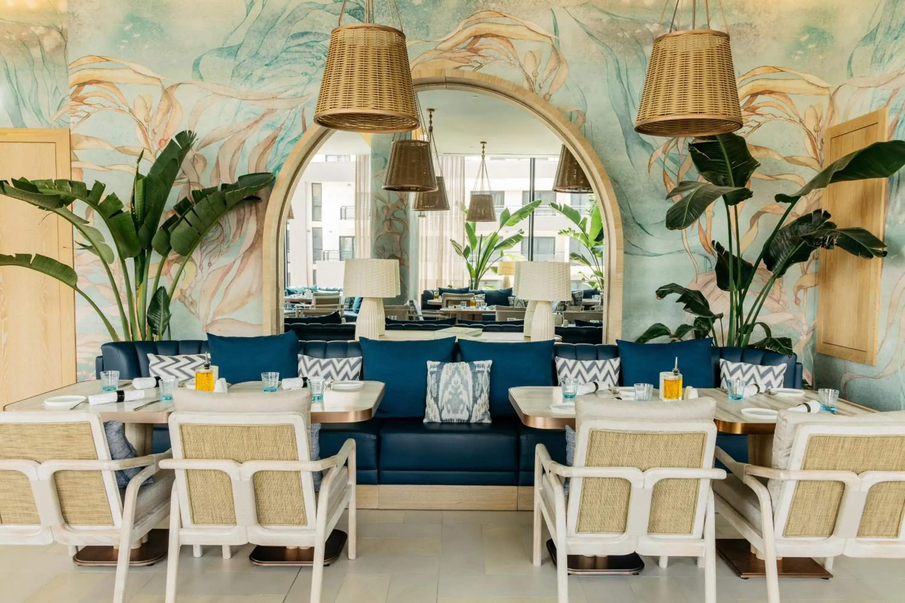 Restaurant/places to eat in ME Malta by Meliá Restaurant/places to eat in ME Malta by Meliá