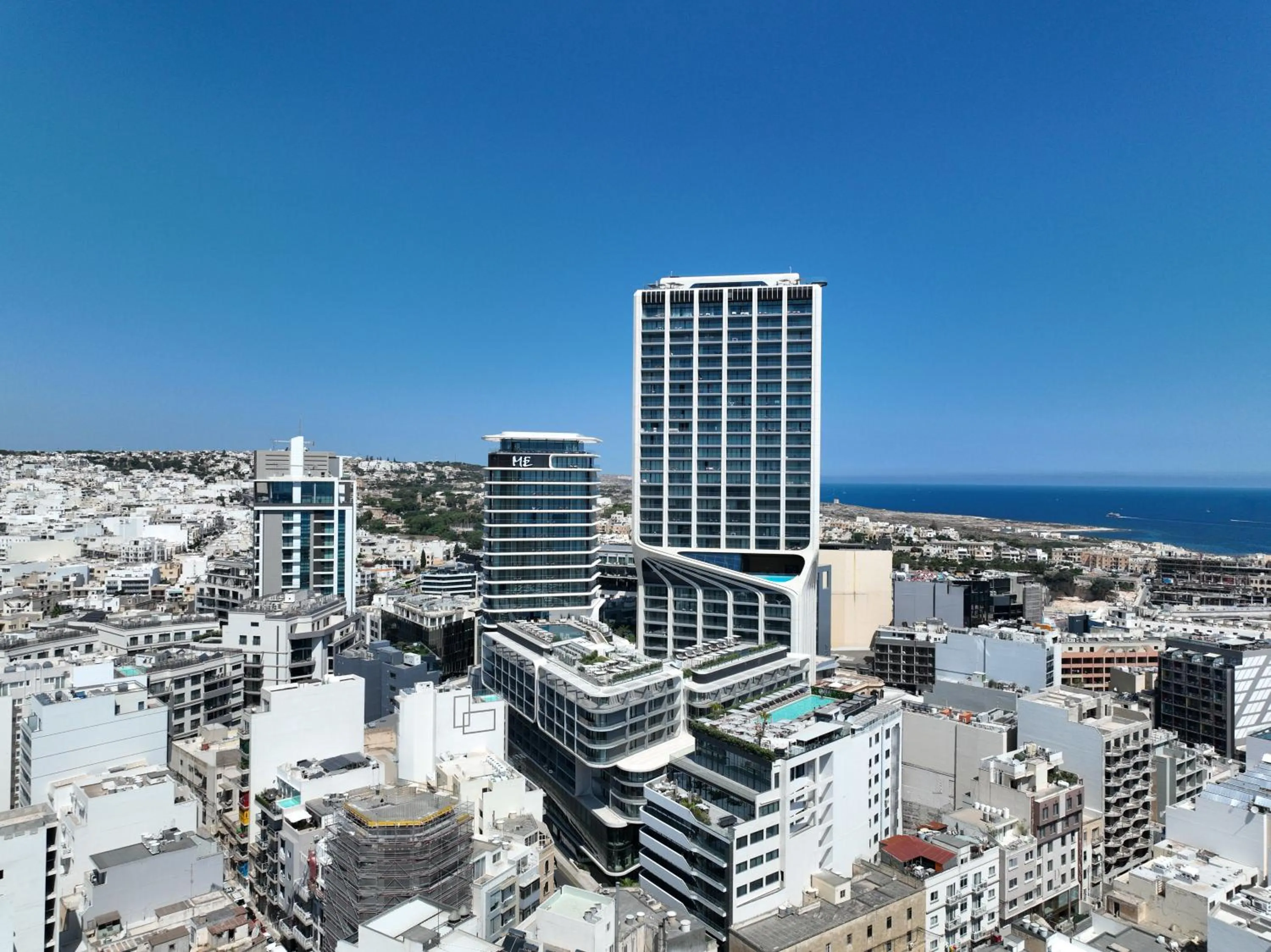 Facade/entrance in ME Malta by Meliá