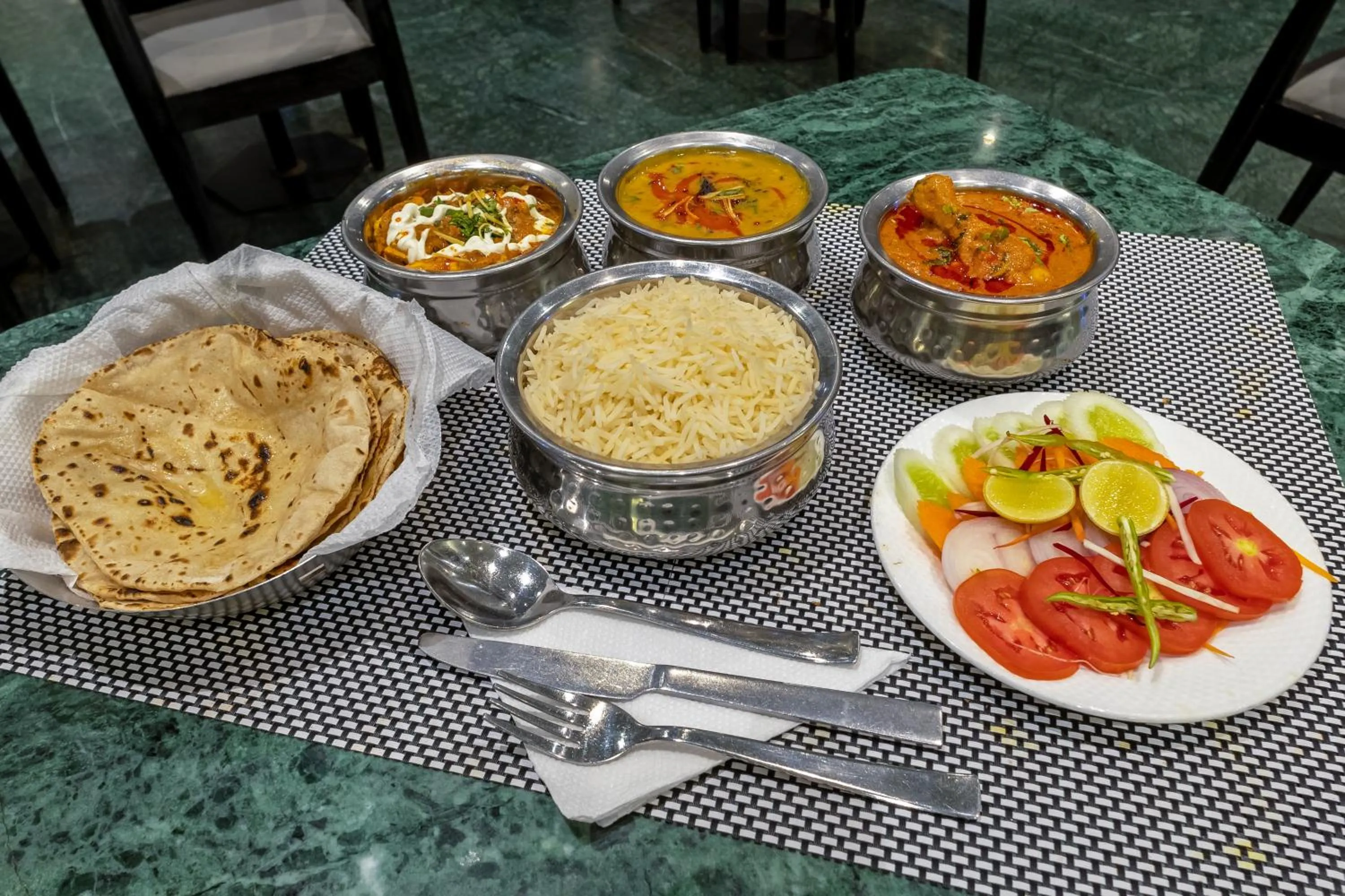 Food in Foxoso Hotel Delhi Airport