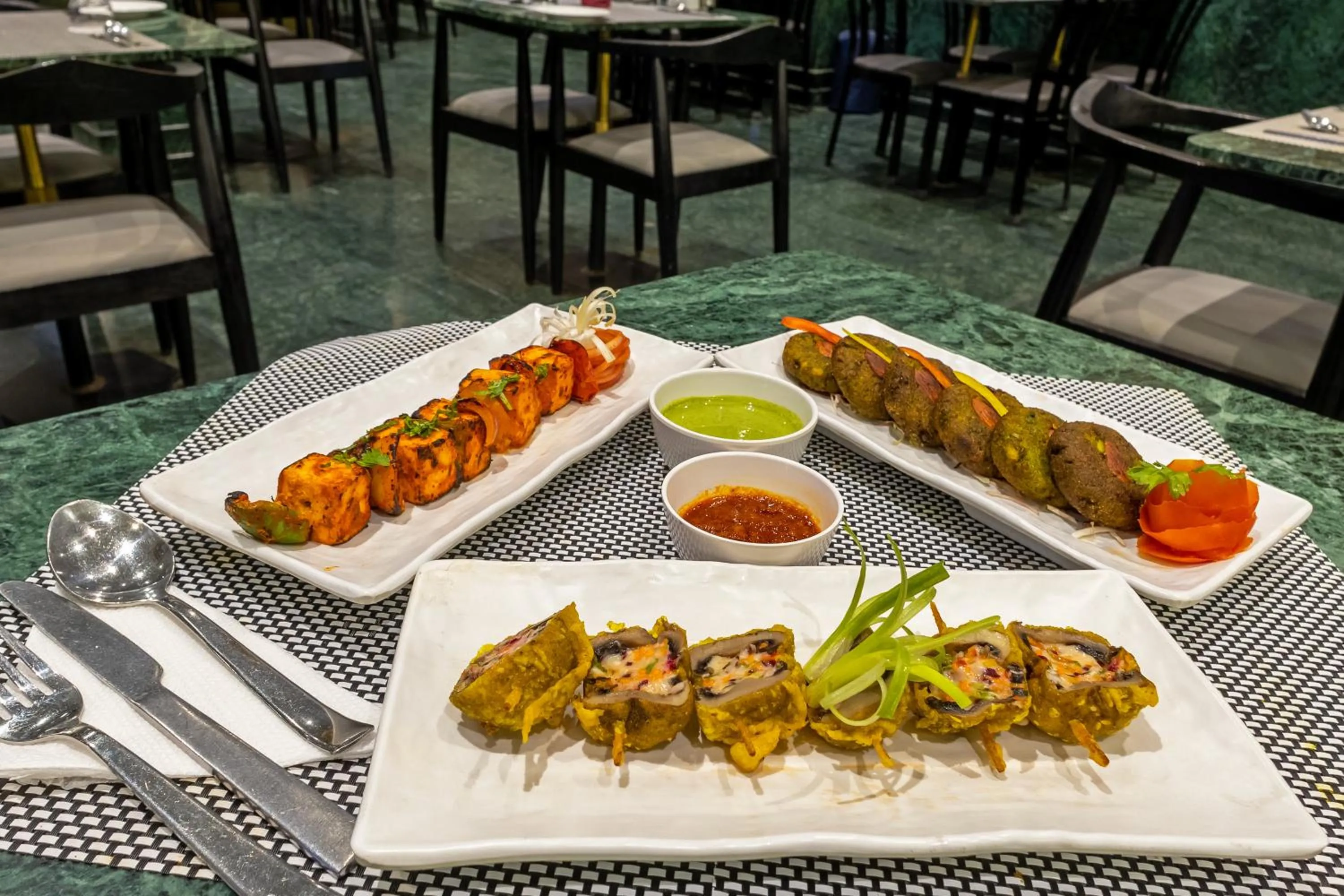 Food in Foxoso Hotel Delhi Airport