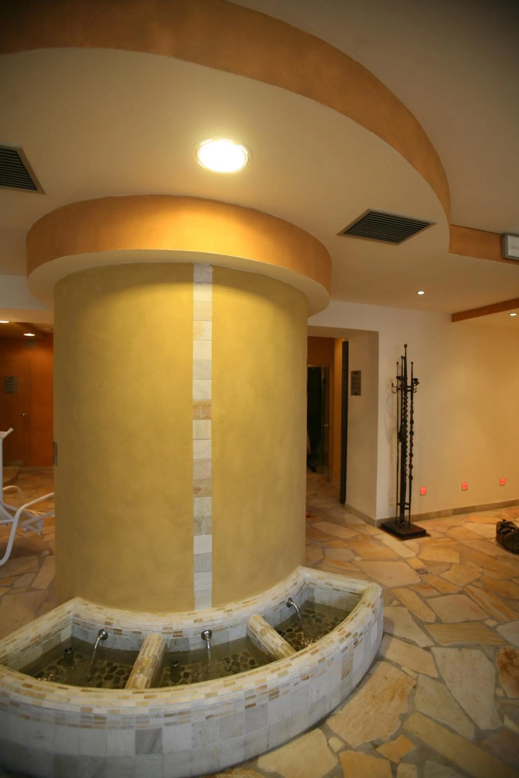 Spa and wellness centre/facilities in Hotel Sella Ronda Serenella