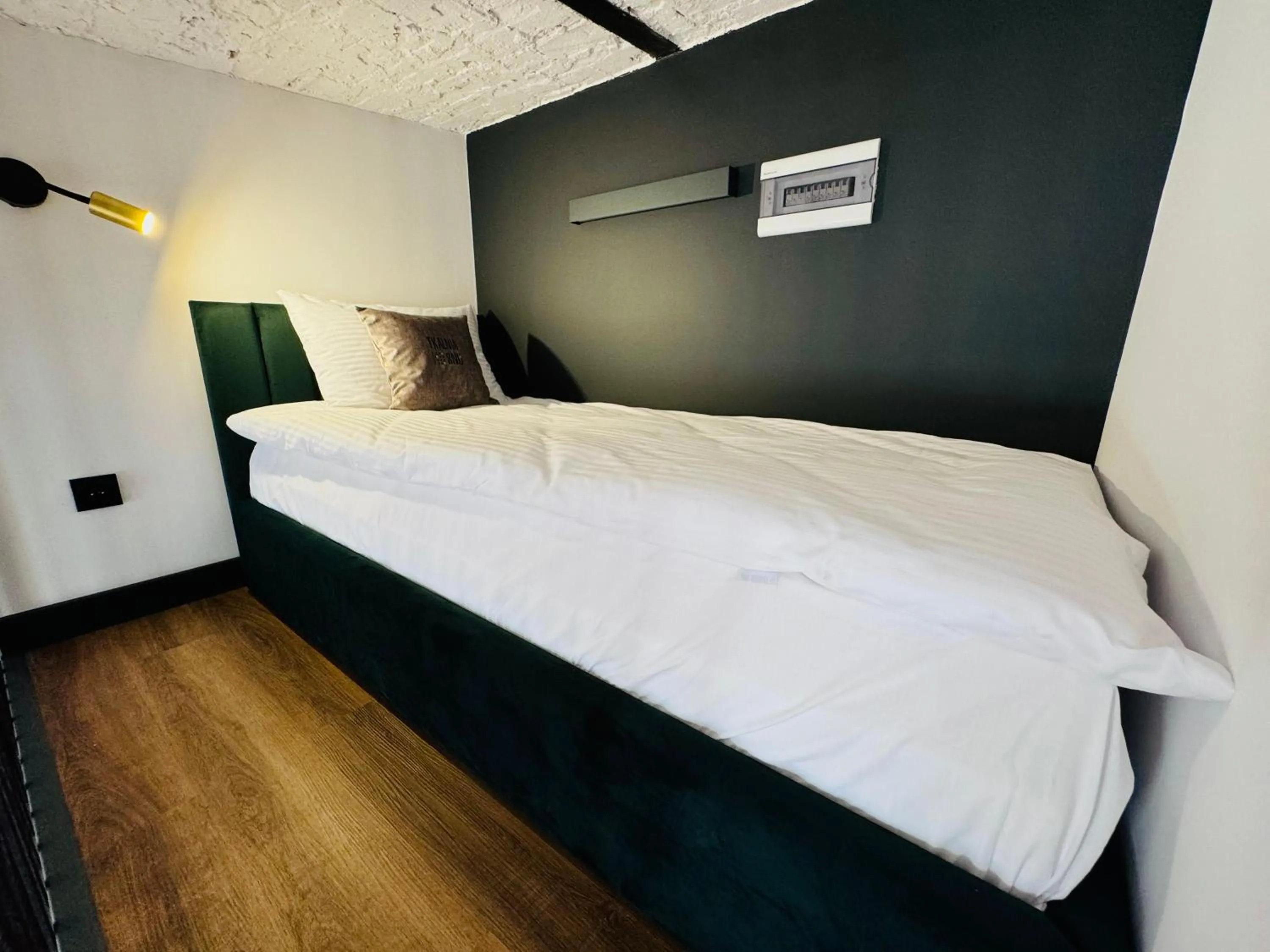 Bedroom, Bed in Tkalnia Snu