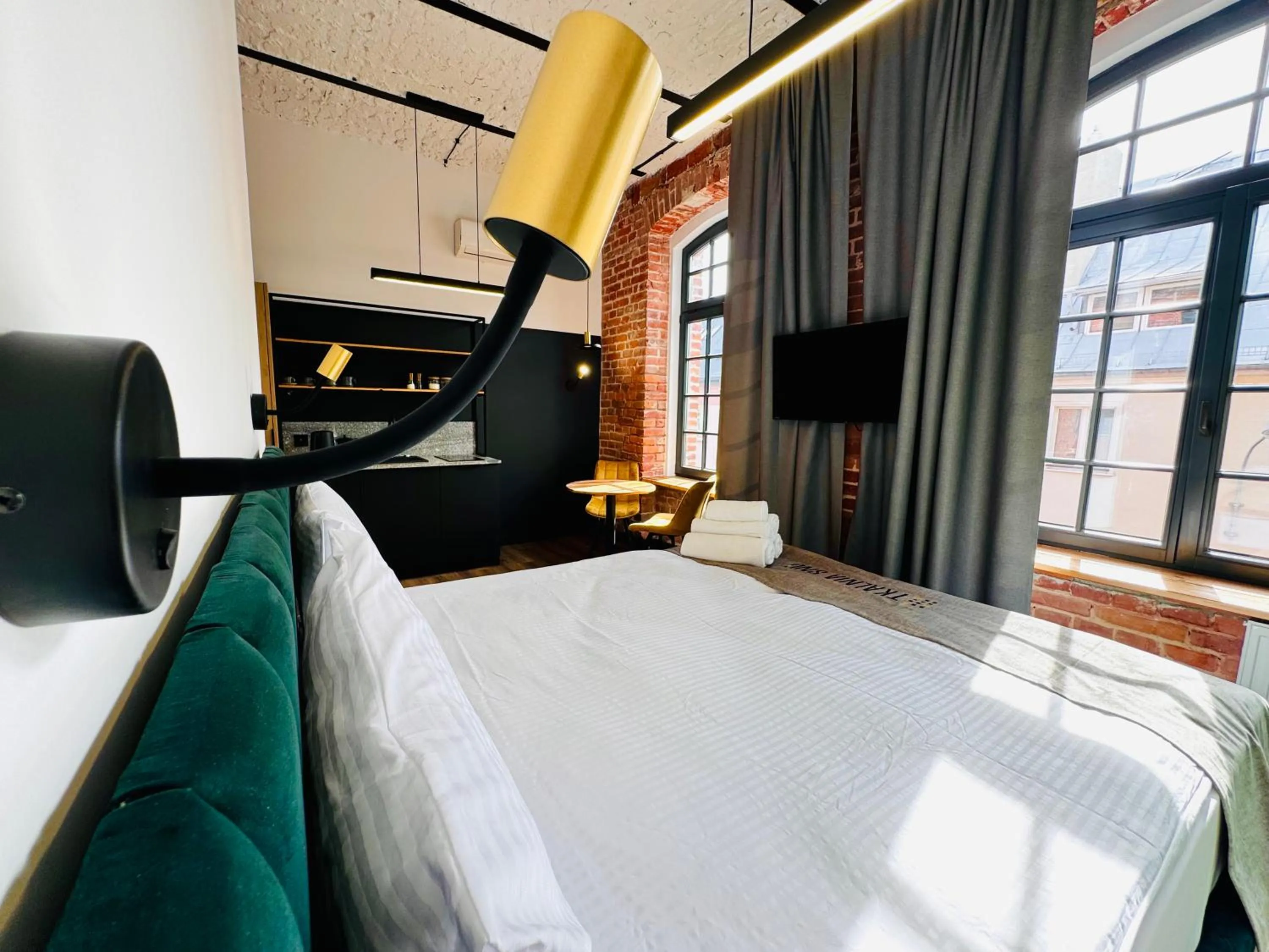 Photo of the whole room, Bed in Tkalnia Snu