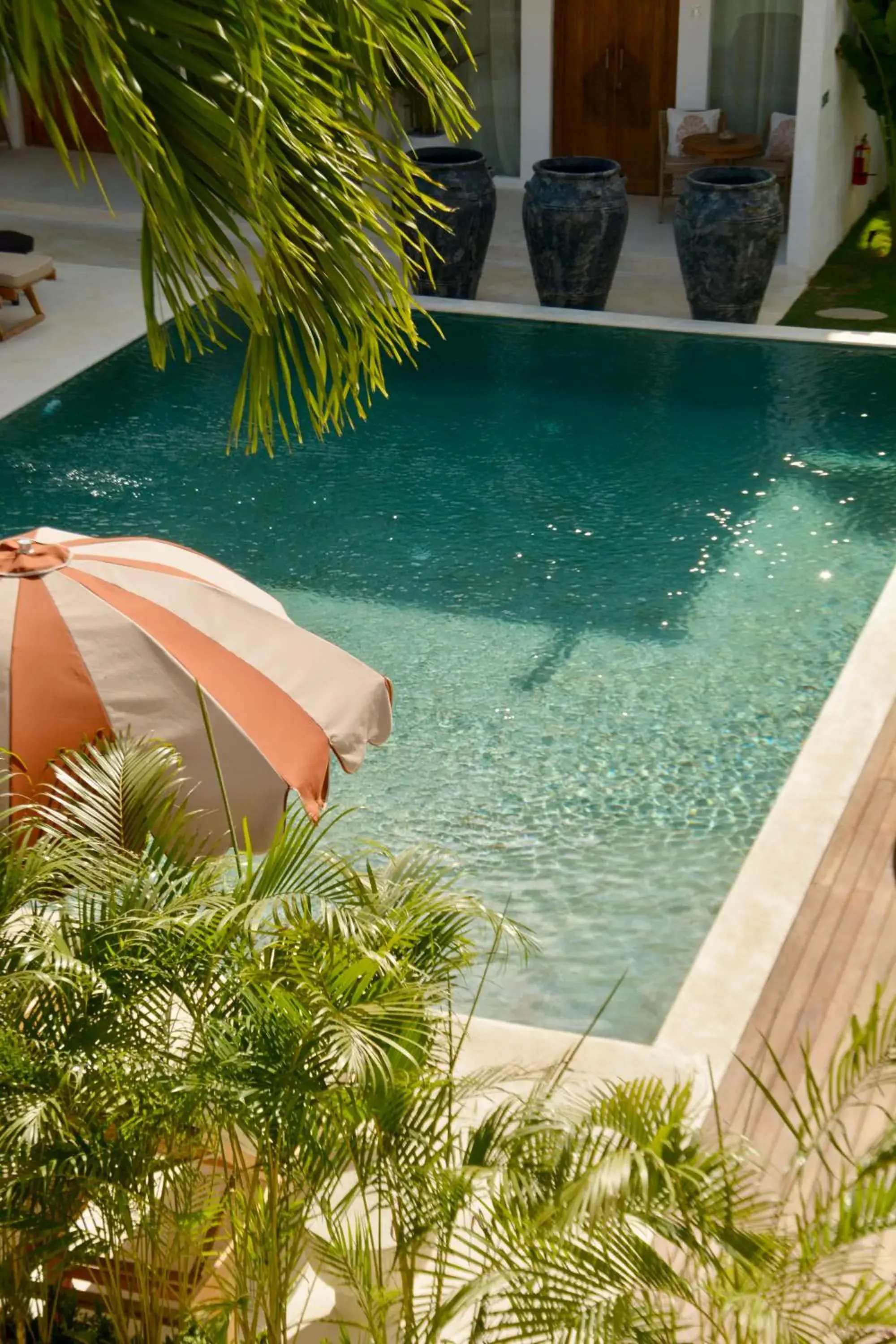 Deluxe King Room in The Balangan Hotel Uluwatu - 2min to Beach & 5min to Bali's Best Golf Deluxe King Room in The Balangan Hotel Uluwatu - 2min to Beach & 5min to Bali's Best Golf