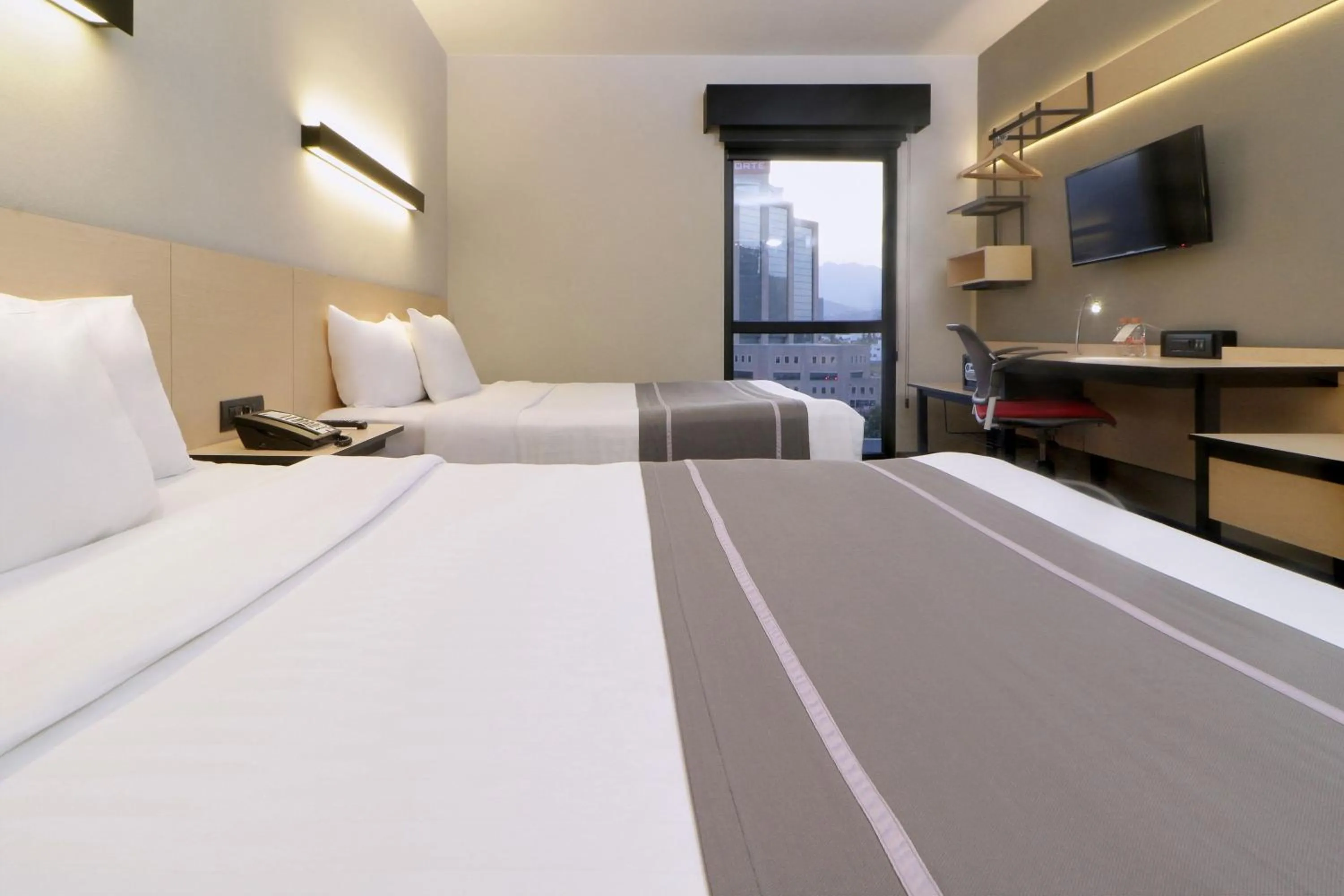 Bedroom, Bed in City Express Plus by Marriott Monterrey Nuevo Sur