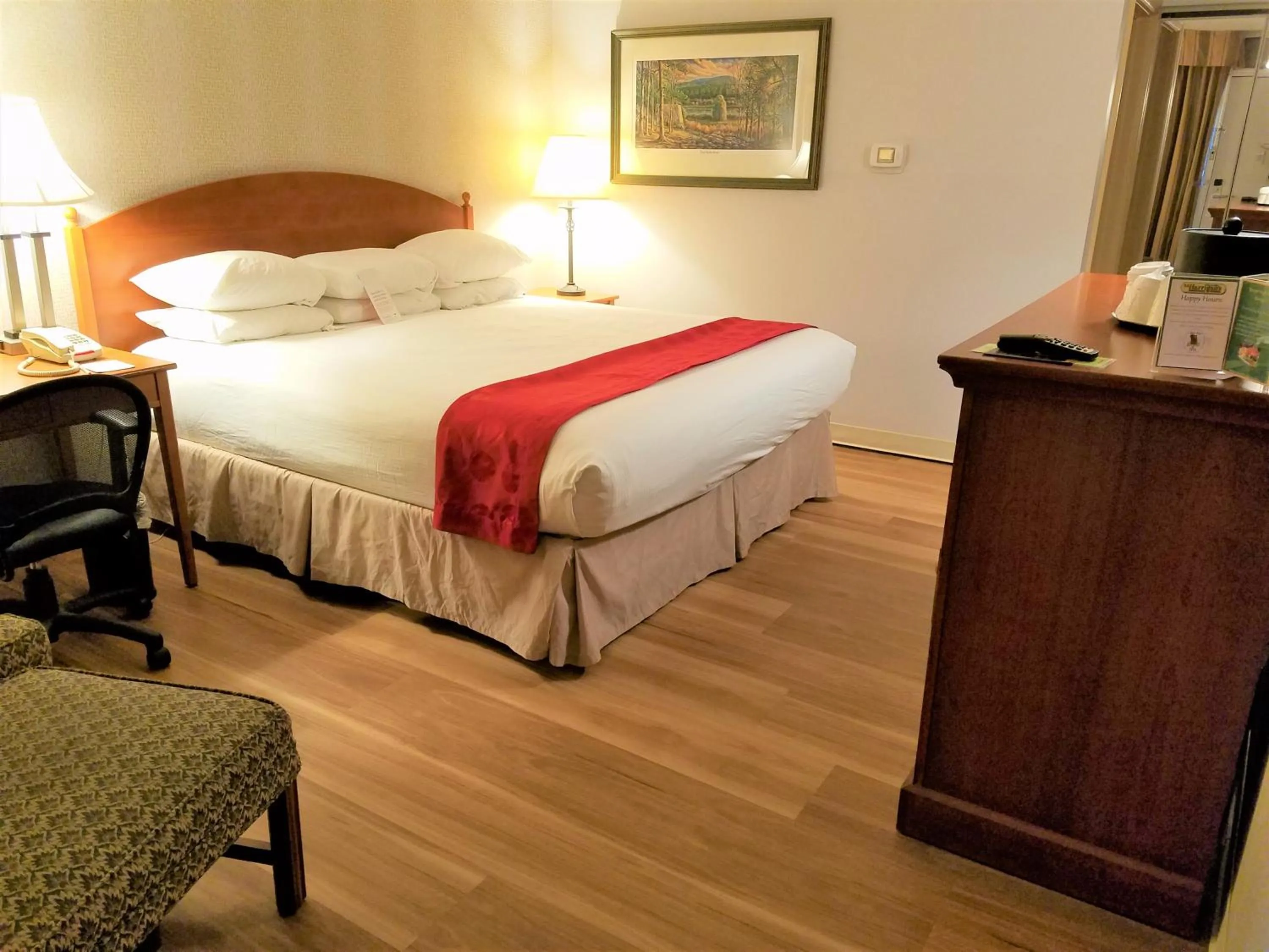 Bedroom, Bed in Ramada by Wyndham State College Hotel & Conference Center