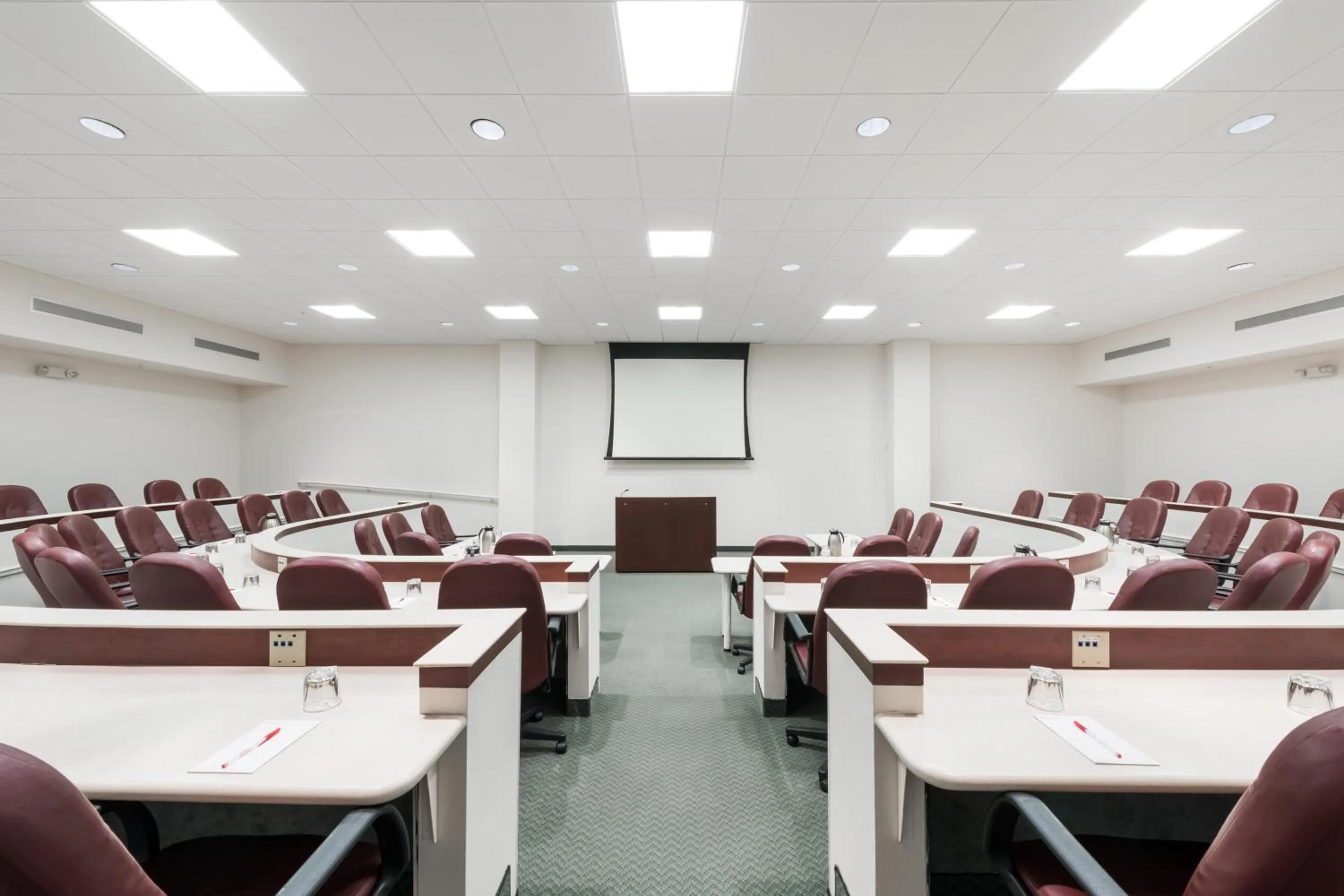 Banquet/Function facilities in Ramada by Wyndham State College Hotel & Conference Center