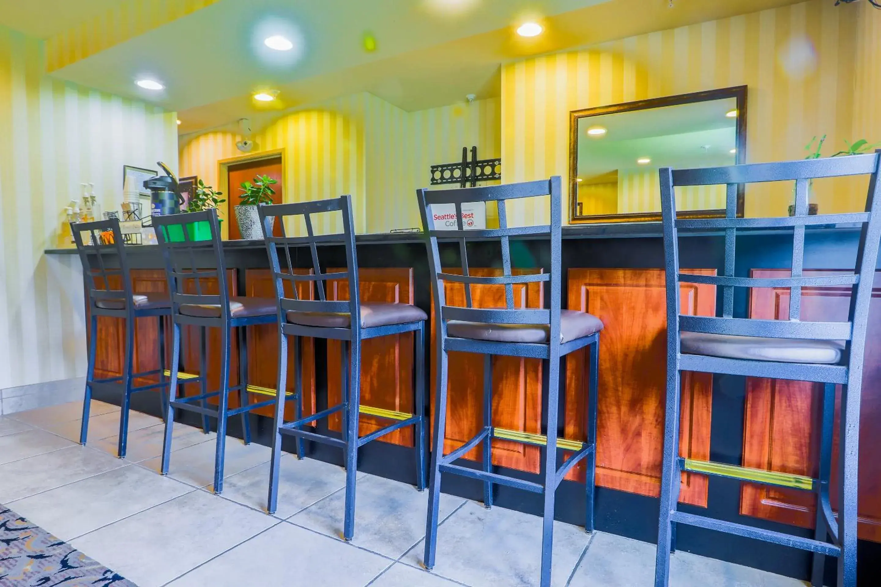 Restaurant/places to eat in Evansville Inn & Suites by OYO Restaurant/places to eat in Evansville Inn & Suites by OYO