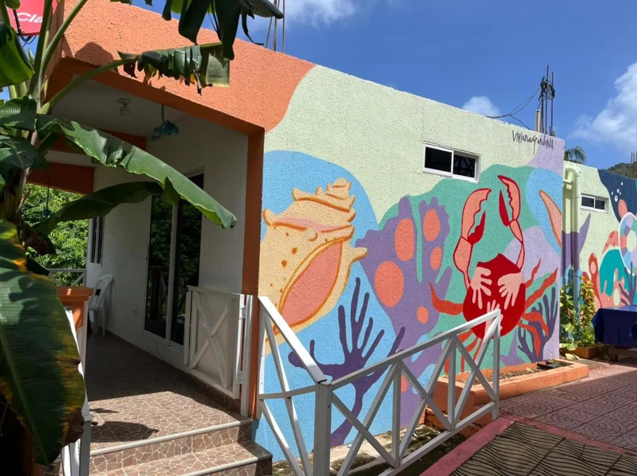 Property building in Shell Sea B & B