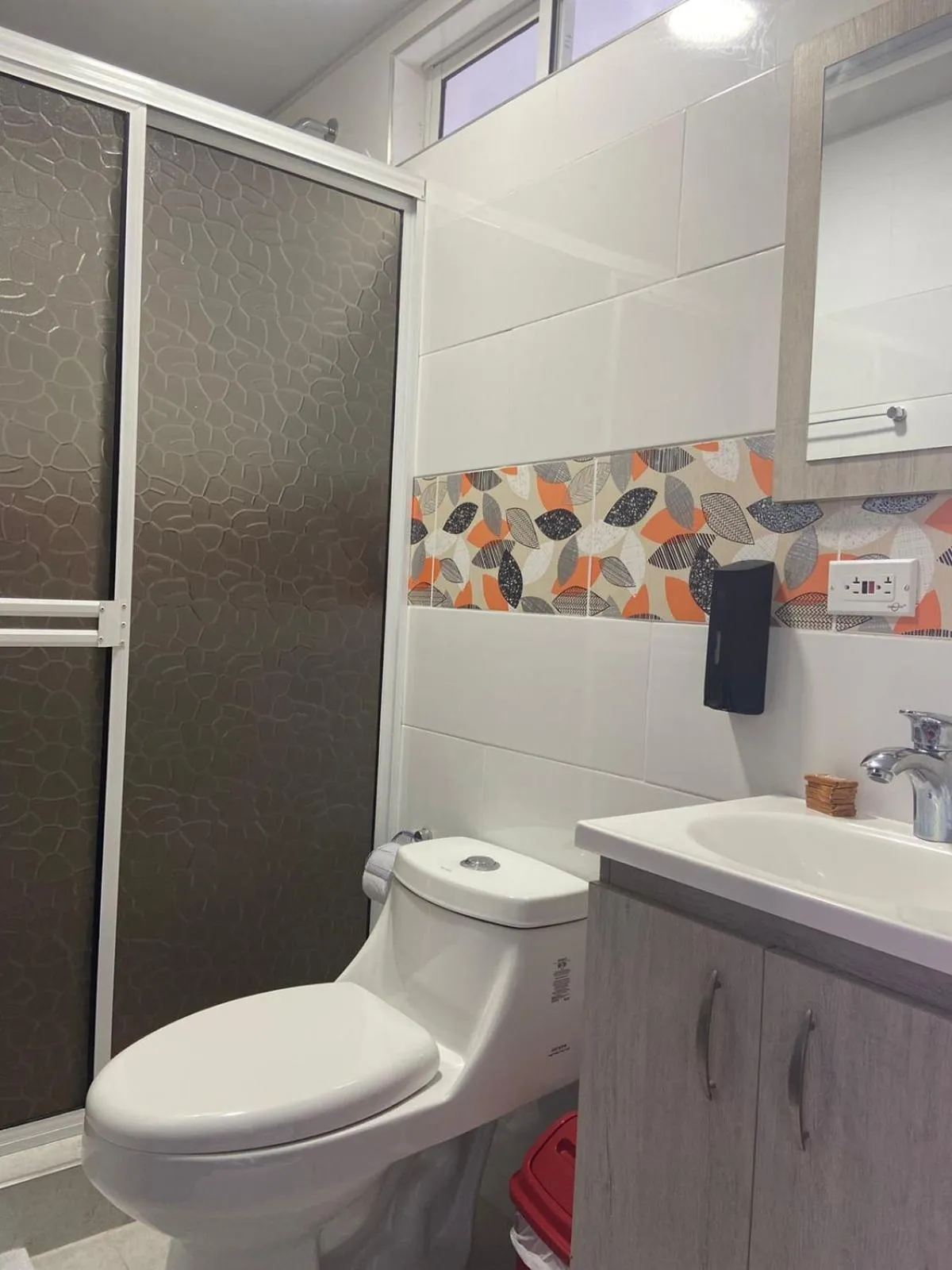 Shower in Shell Sea B & B