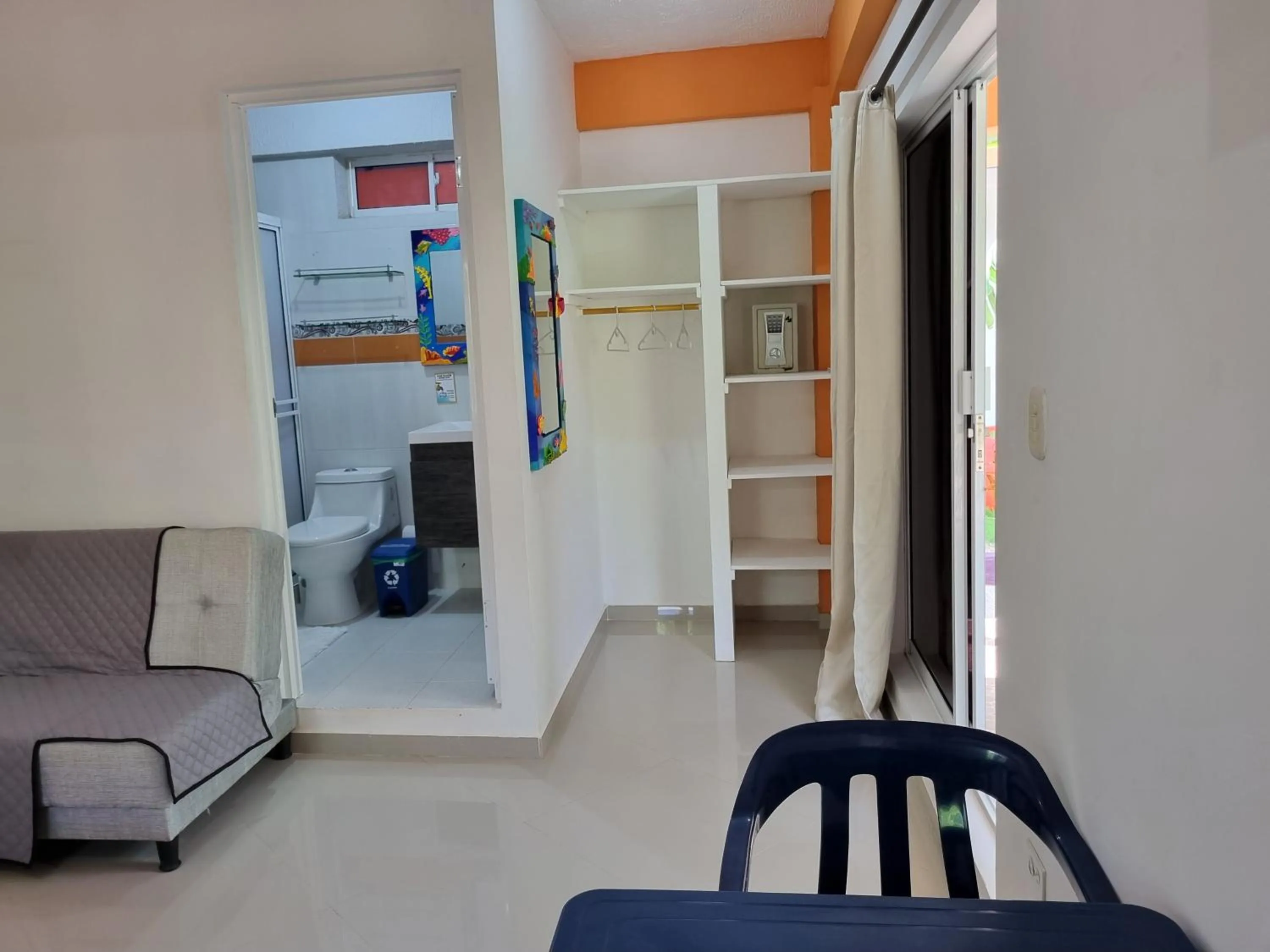 Living room in Shell Sea B & B