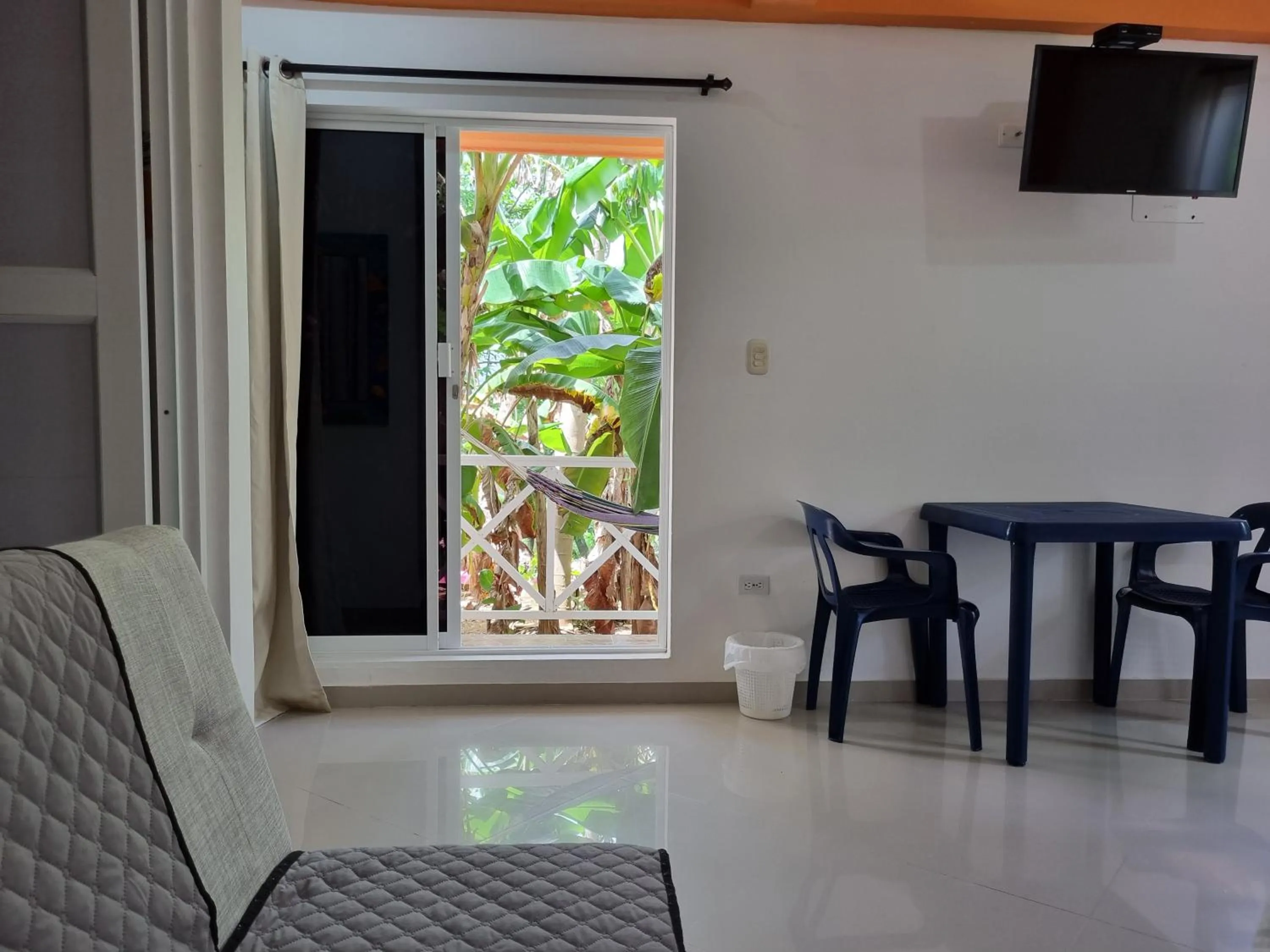 Living room in Shell Sea B & B