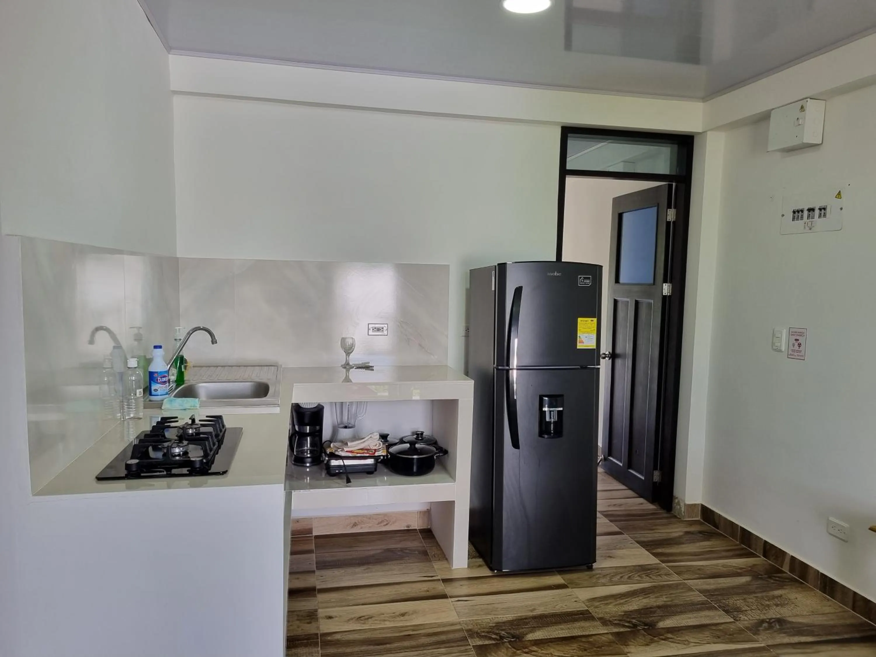 Kitchen or kitchenette in Shell Sea B & B