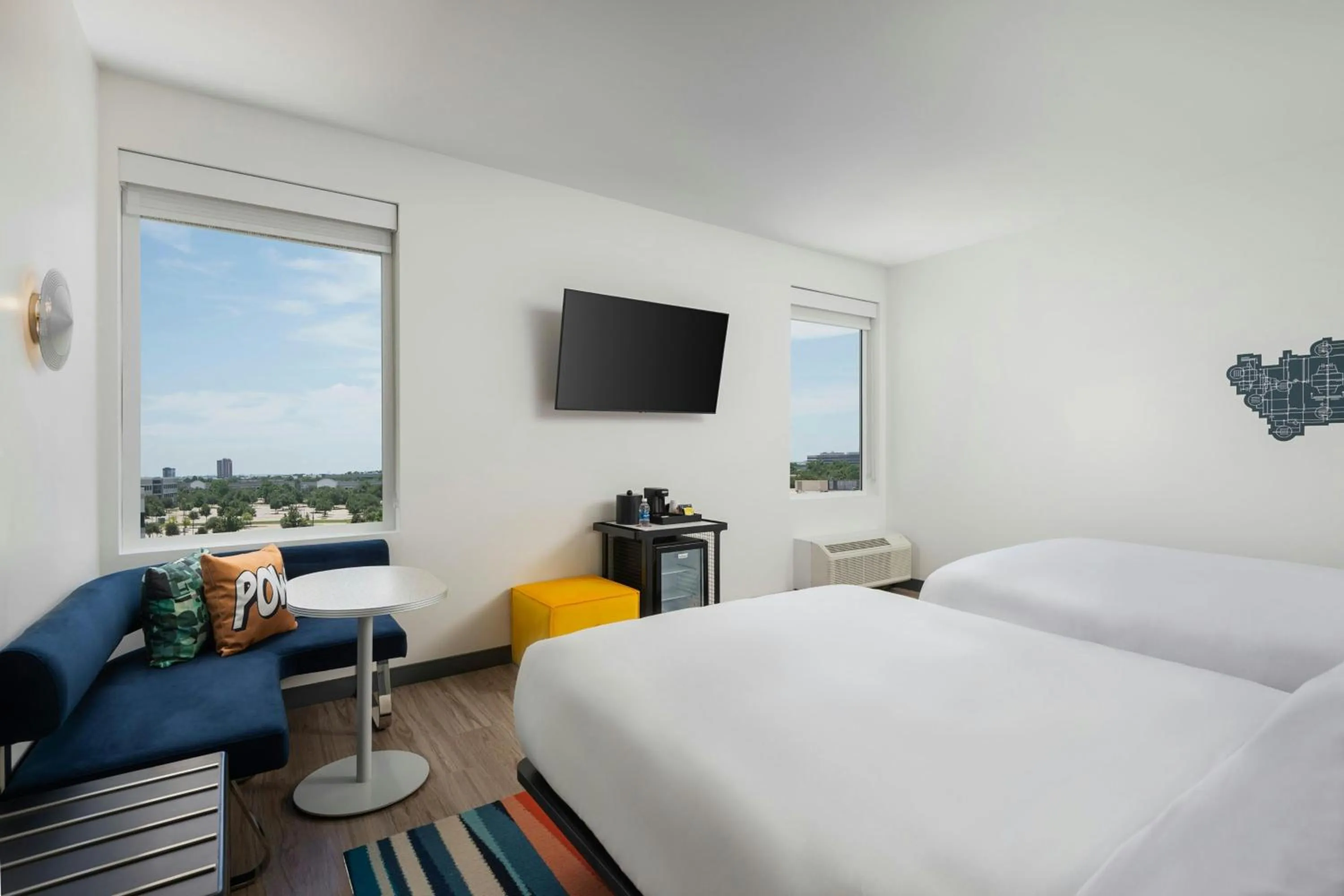 Bedroom, Bed in Aloft DFW Airport North