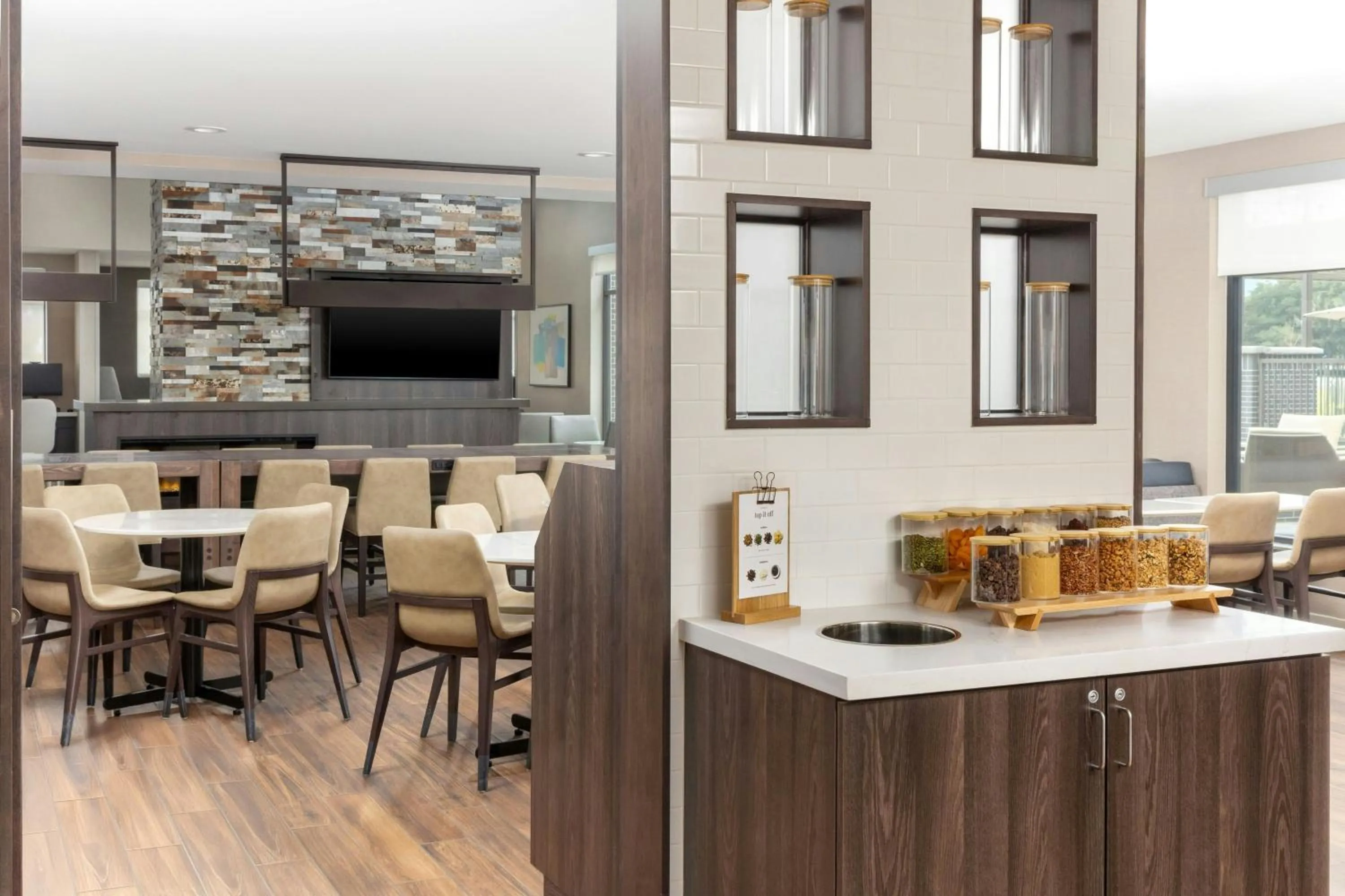 Breakfast in Residence Inn by Marriott Novato Sonoma