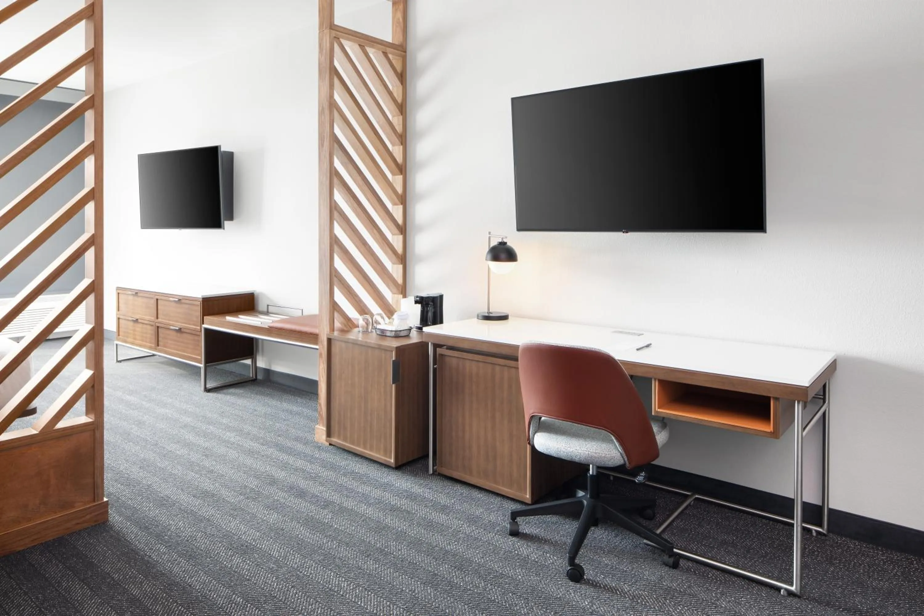 TV and multimedia in Courtyard by Marriott Kodak Sevierville