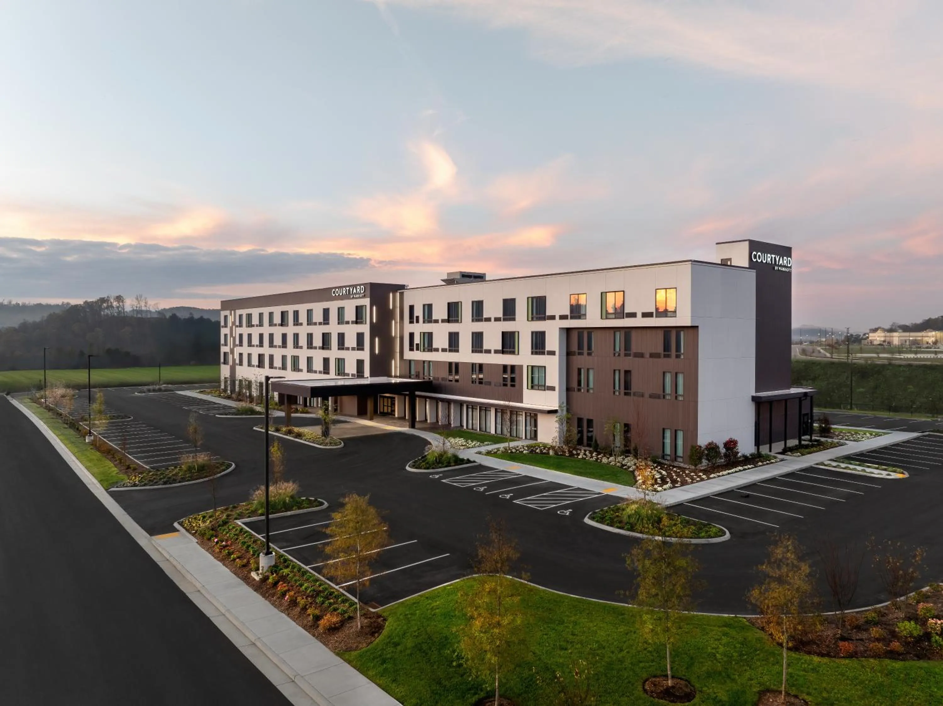Courtyard by Marriott Kodak Sevierville