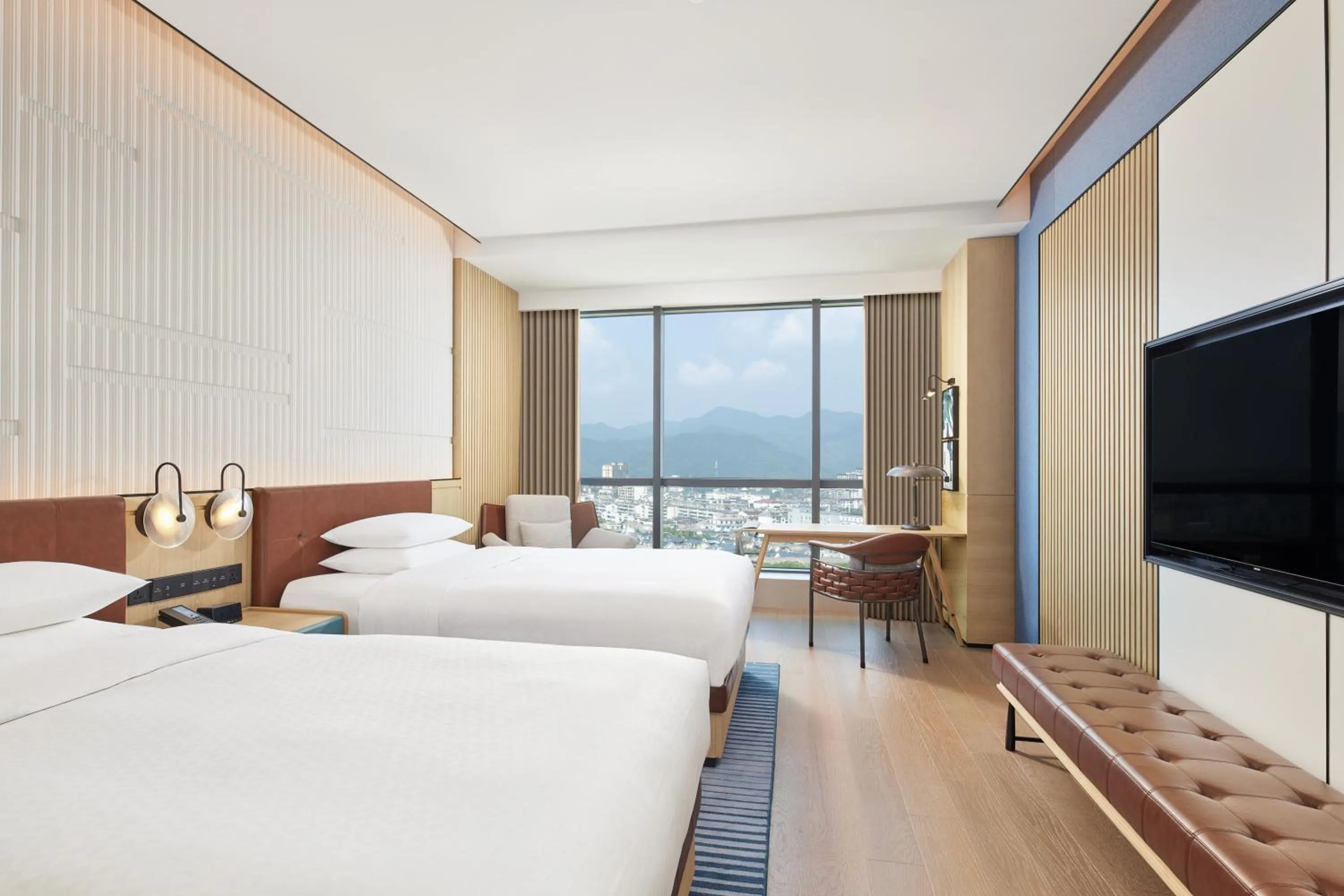 On site, Bed in Four Points by Sheraton Xuancheng, Jingxian