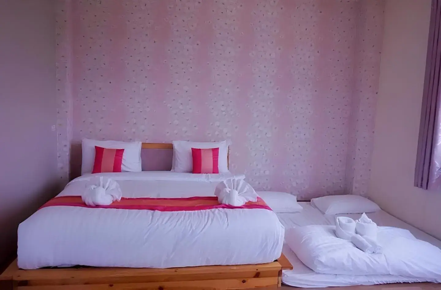 Bed in Sakura Yama Resort ซากุระ ยามะรีสอร์ท Bed in Sakura Yama Resort ซากุระ ยามะรีสอร์ท