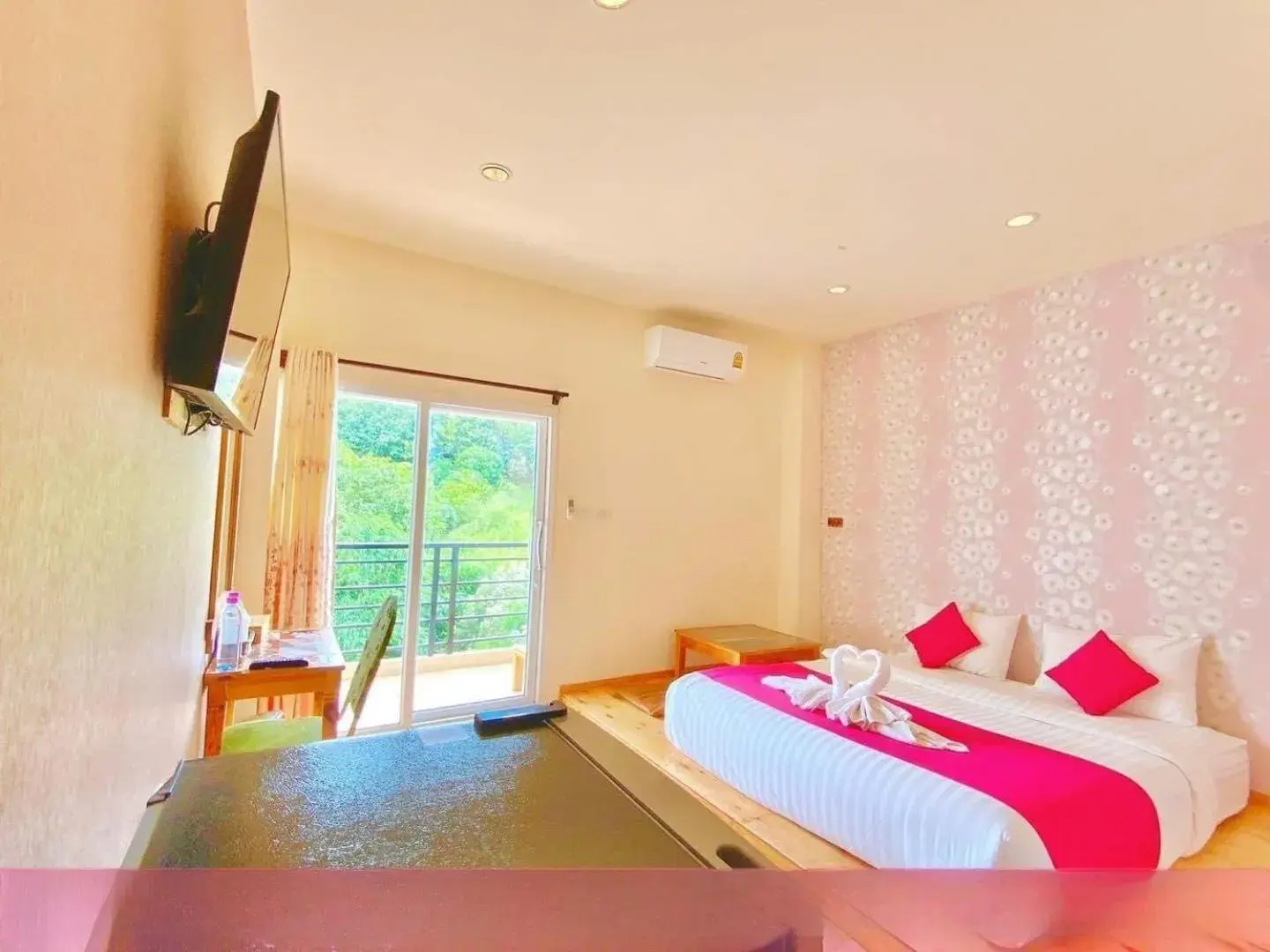 Photo of the whole room, Bed in Sakura Yama Resort ซากุระ ยามะรีสอร์ท Photo of the whole room, Bed in Sakura Yama Resort ซากุระ ยามะรีสอร์ท