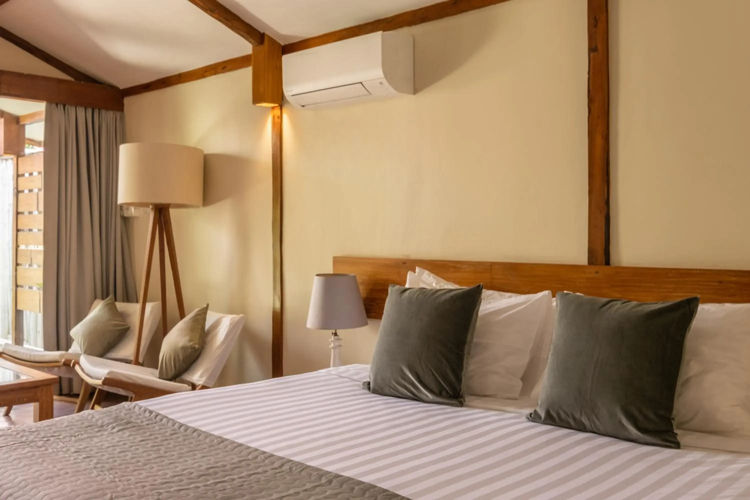 Bed in Gili Teak Beach Front Resort Bed in Gili Teak Beach Front Resort