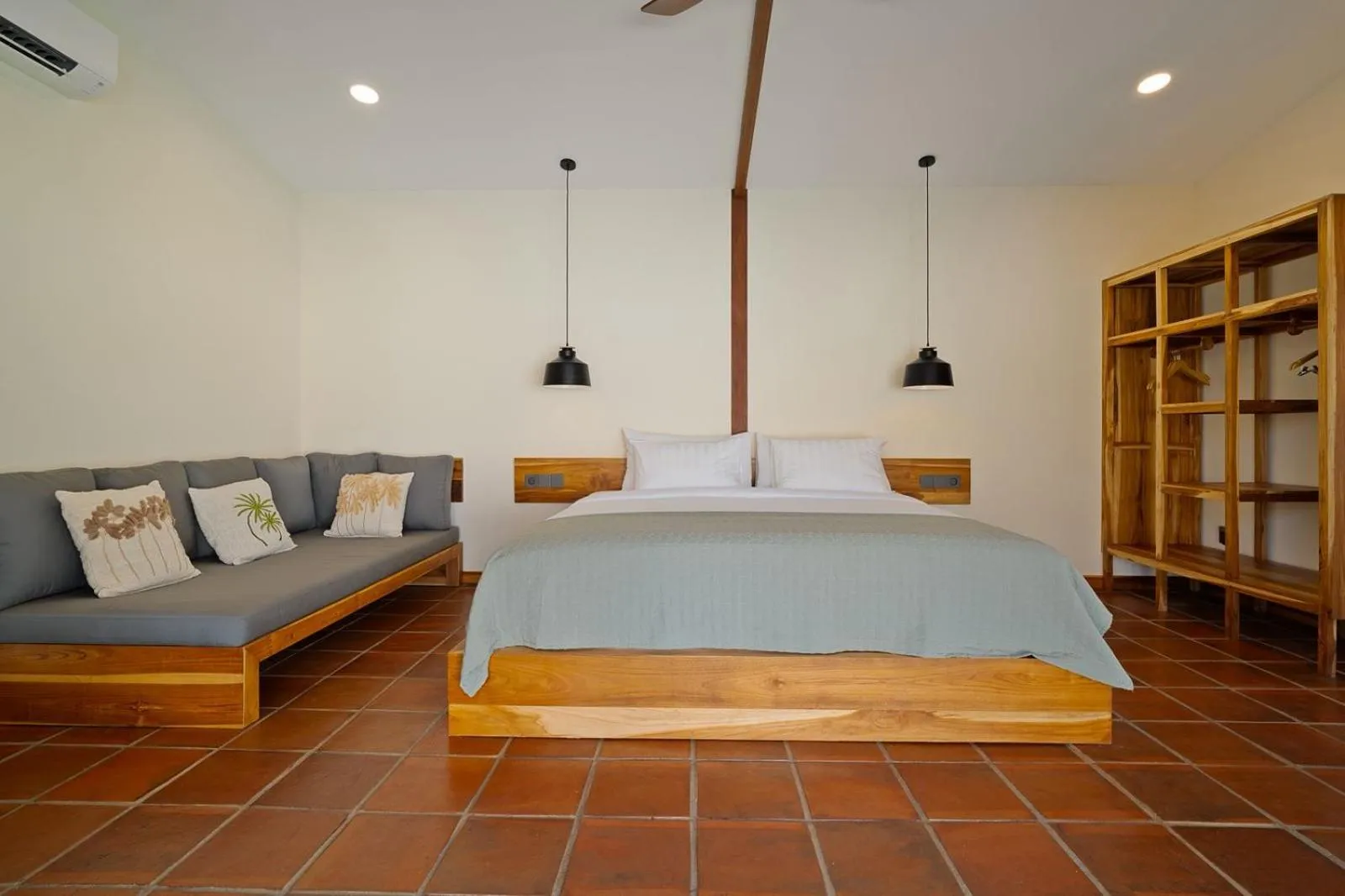 Bed in Gili Teak Beach Front Resort