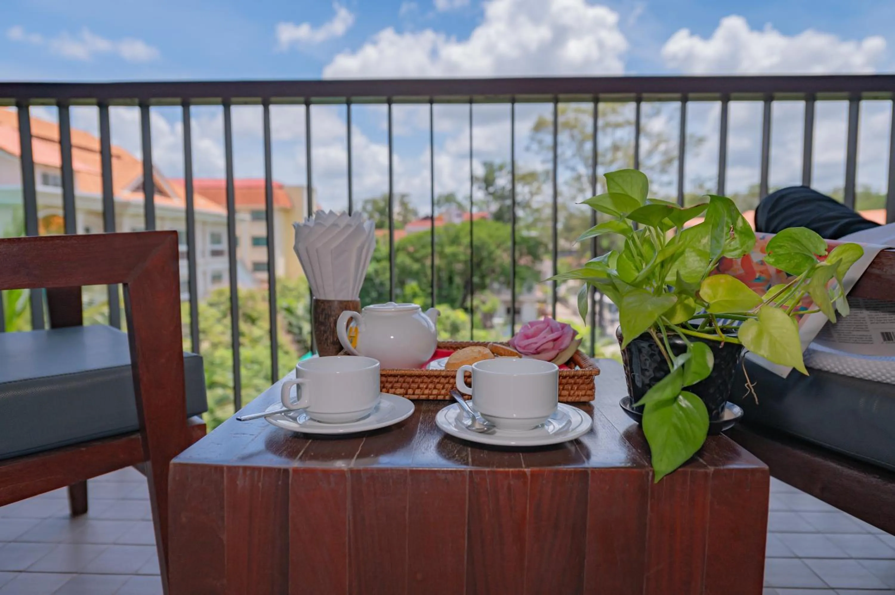 Day in Hotel Somadevi Angkor Boutique and Resort