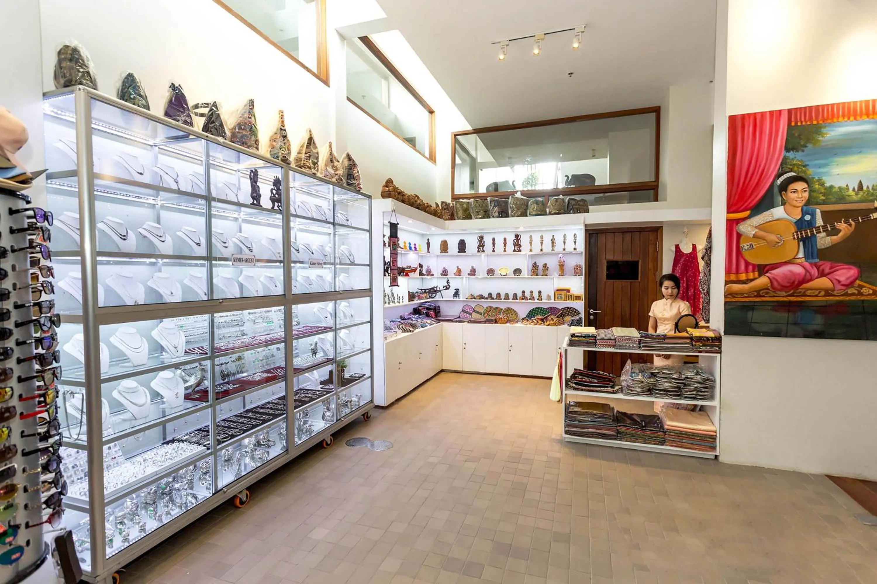 On-site shops in Hotel Somadevi Angkor Boutique and Resort