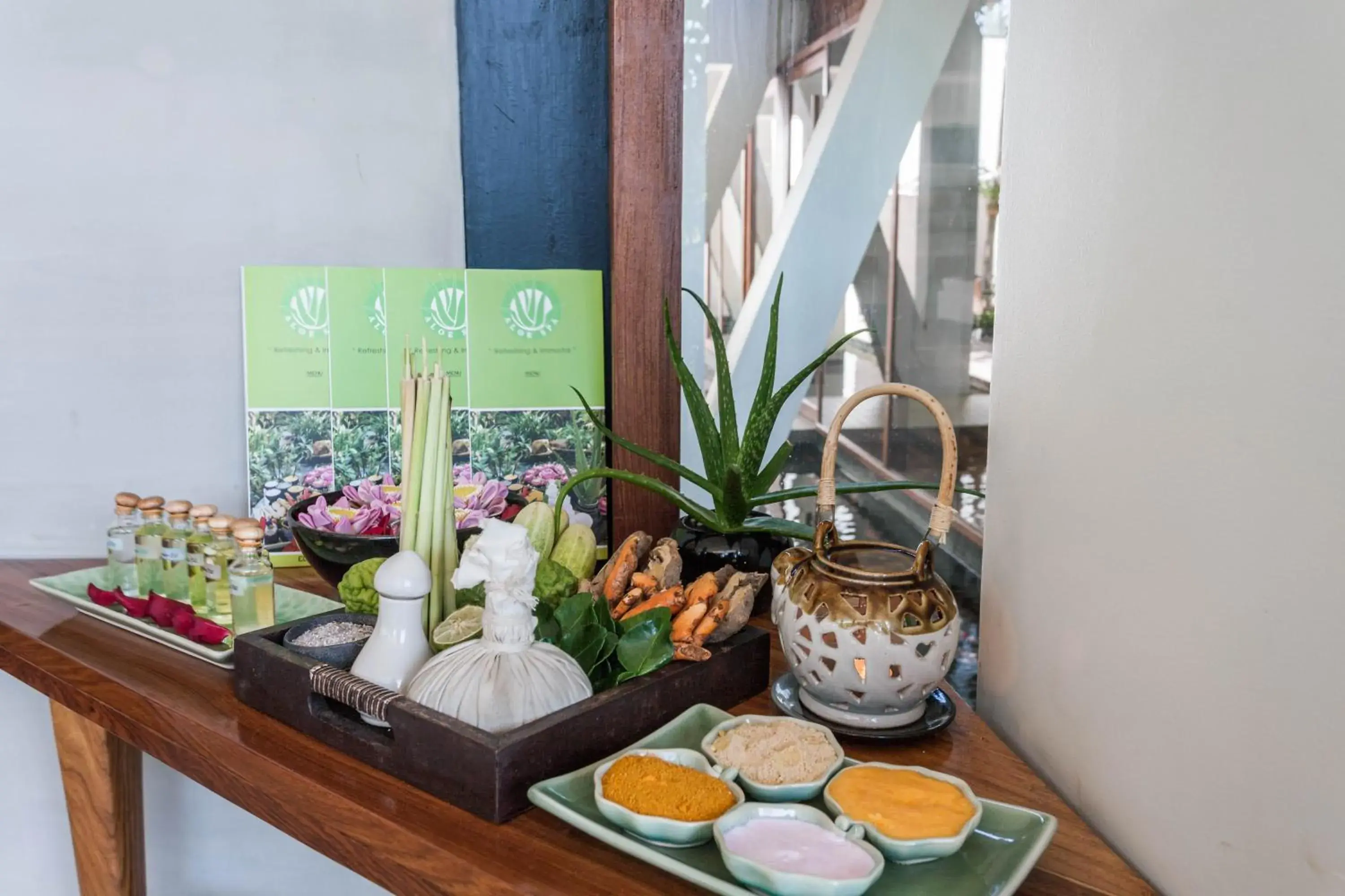 Massage, Food in Hotel Somadevi Angkor Boutique and Resort