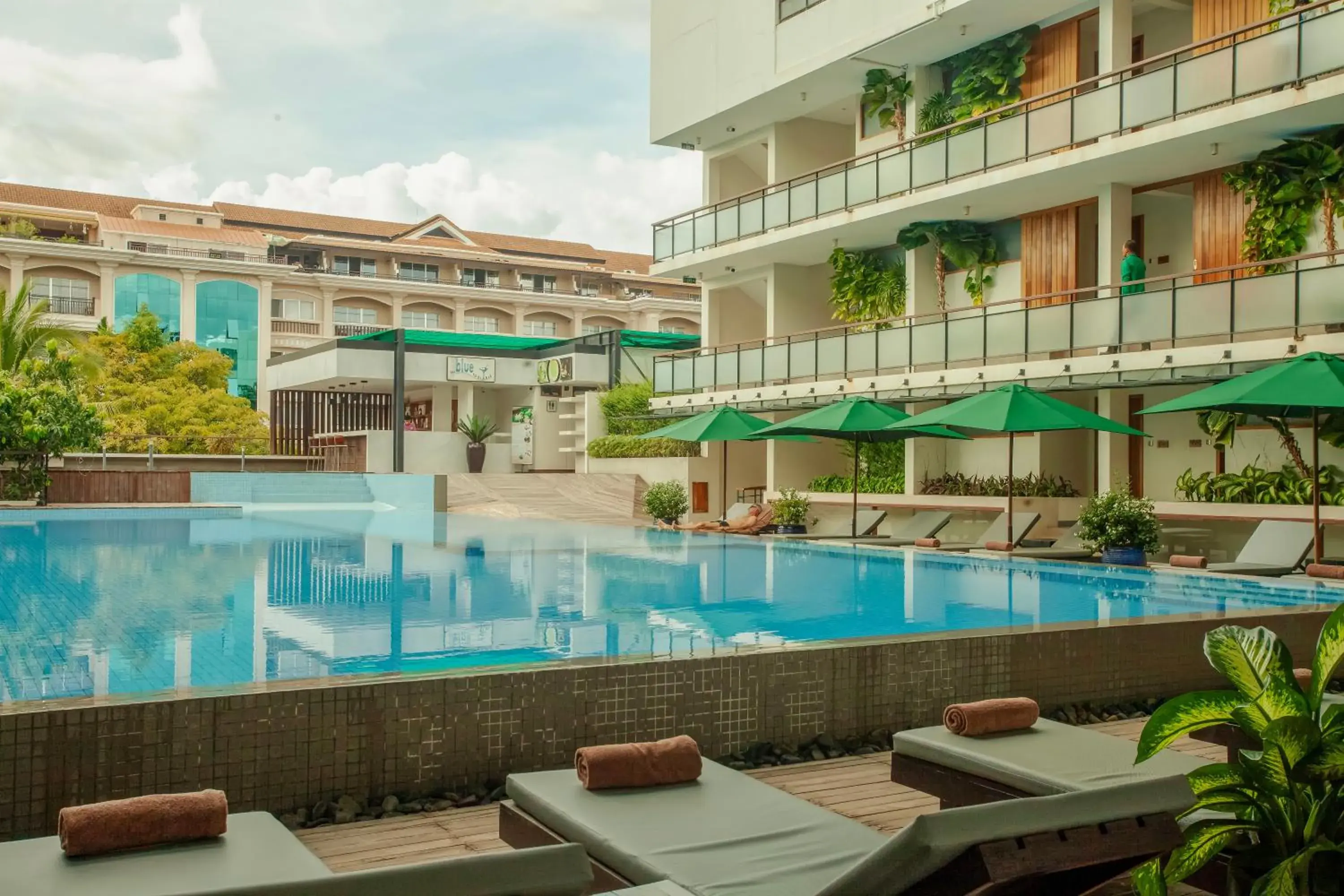 Swimming pool in Hotel Somadevi Angkor Boutique and Resort Swimming pool in Hotel Somadevi Angkor Boutique and Resort
