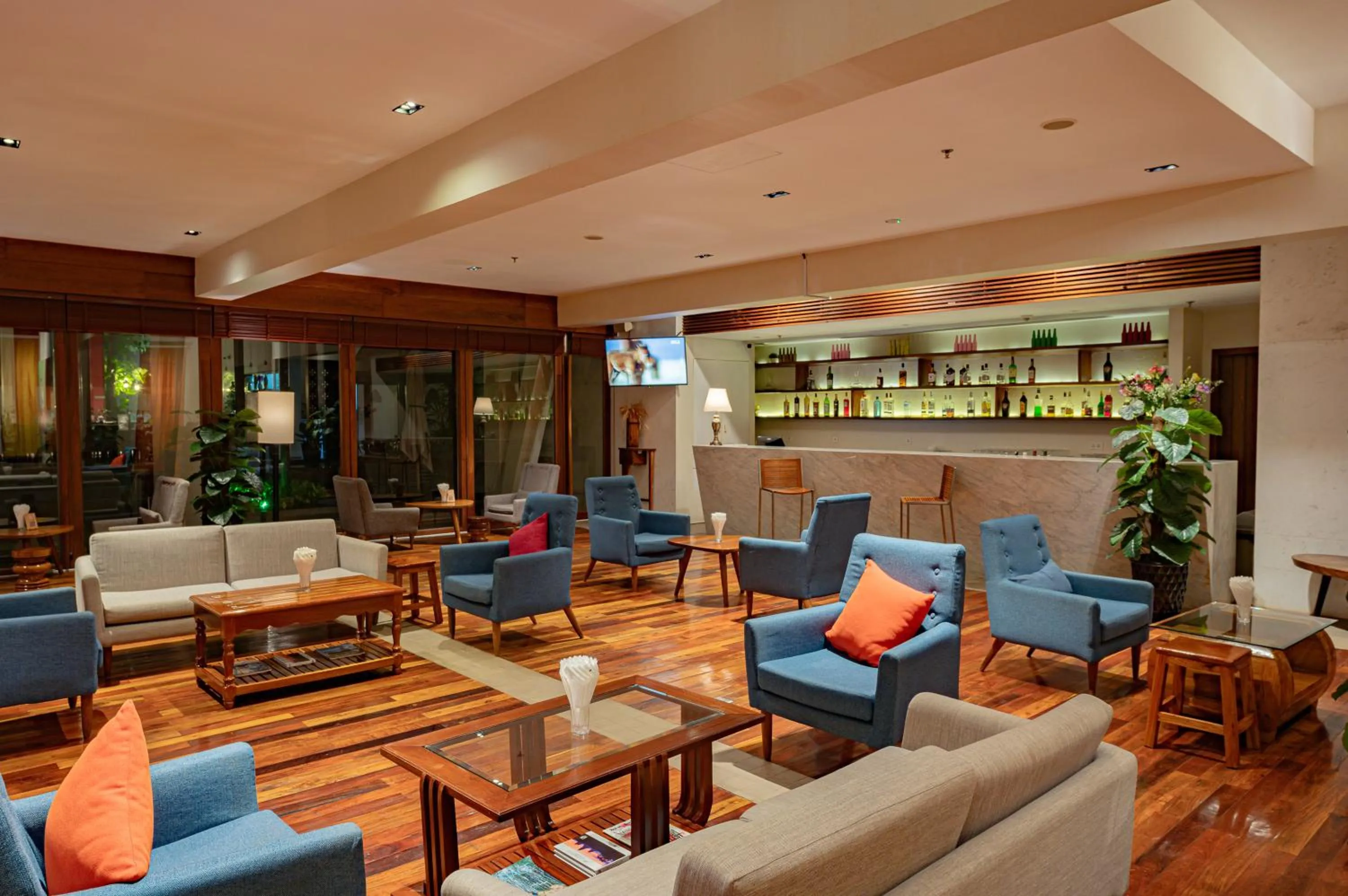 Restaurant/places to eat in Hotel Somadevi Angkor Boutique and Resort