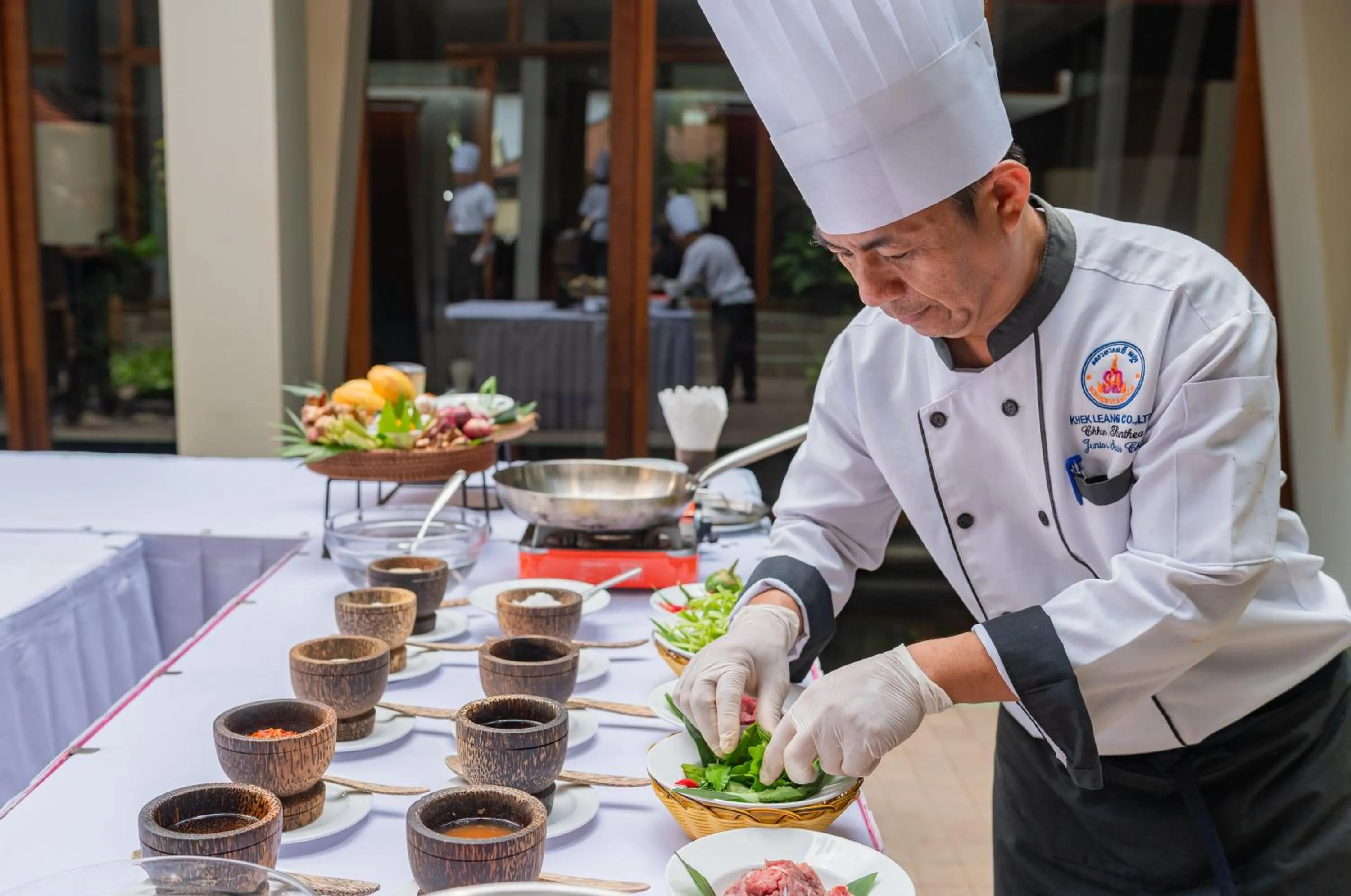 Restaurant/places to eat in Hotel Somadevi Angkor Boutique and Resort