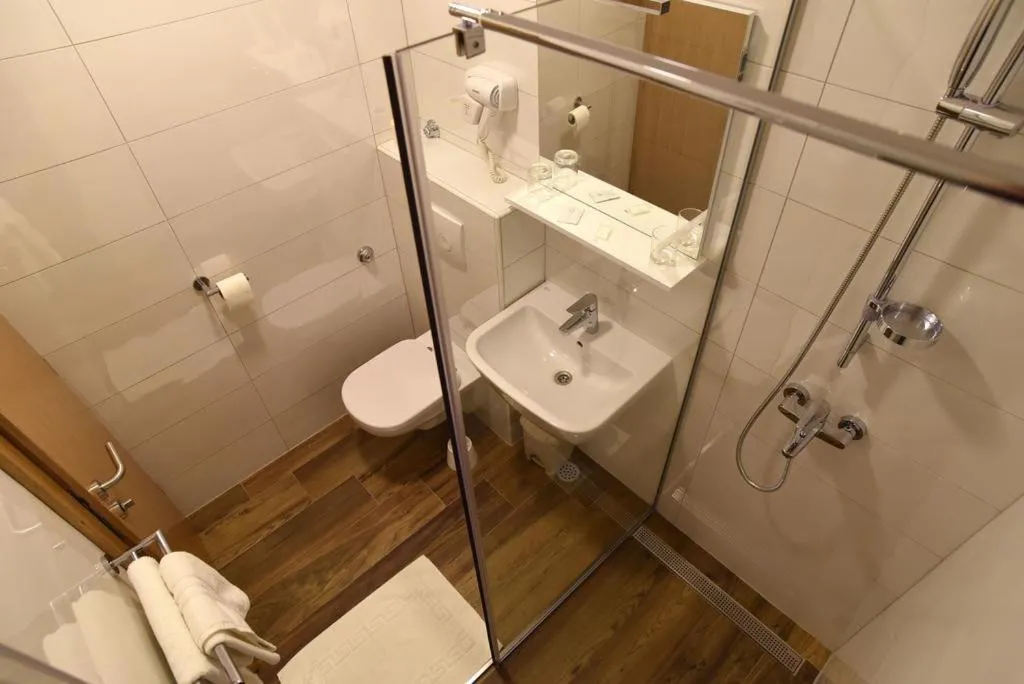 TIM rooms