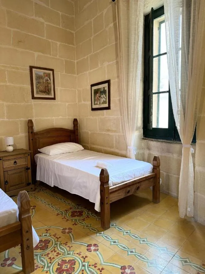 Bed in Ta Speranza Farmhouse B&B