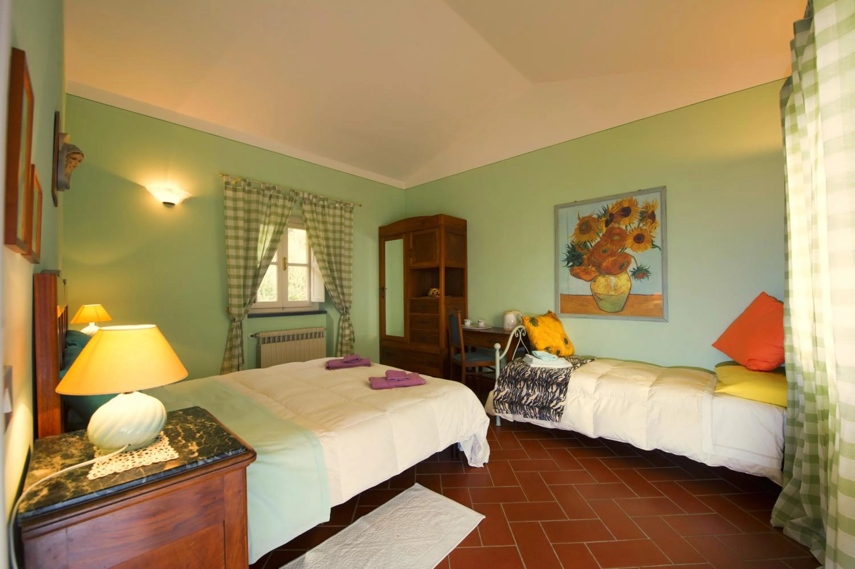 Photo of the whole room, Bed in B&B Il Trebbio