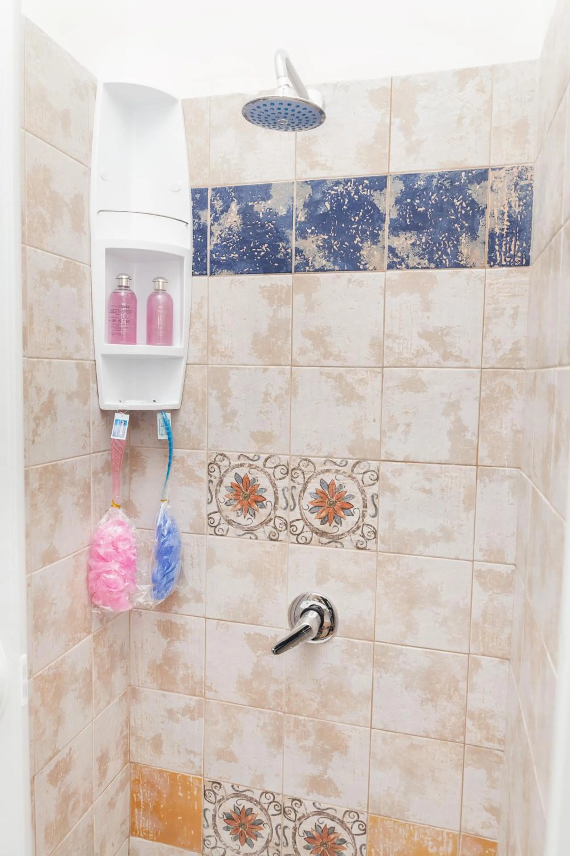 Shower in Bed & Breakfast Santa Caterina