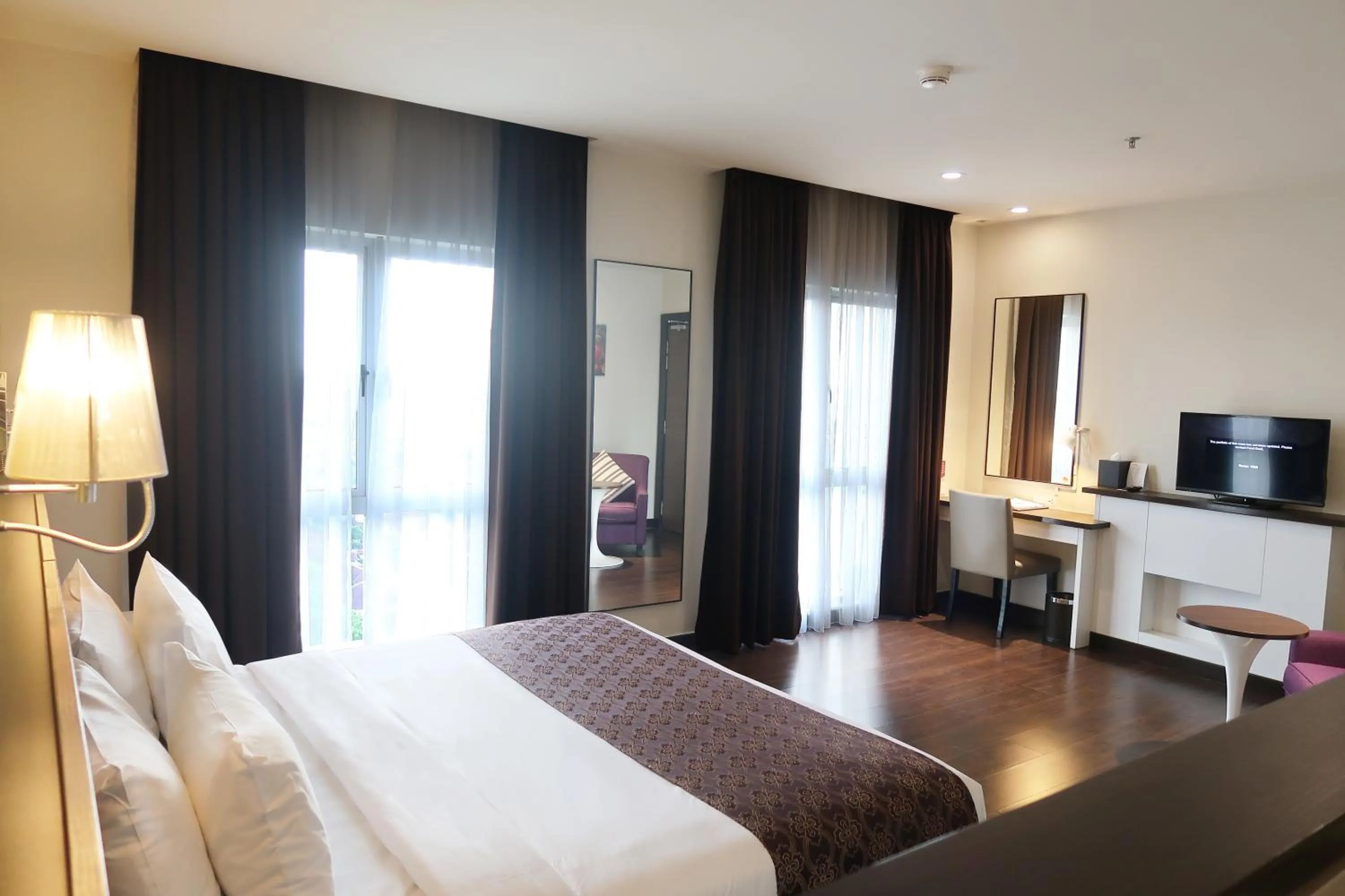 Bed in Wyndham Garden i-City Shah Alam