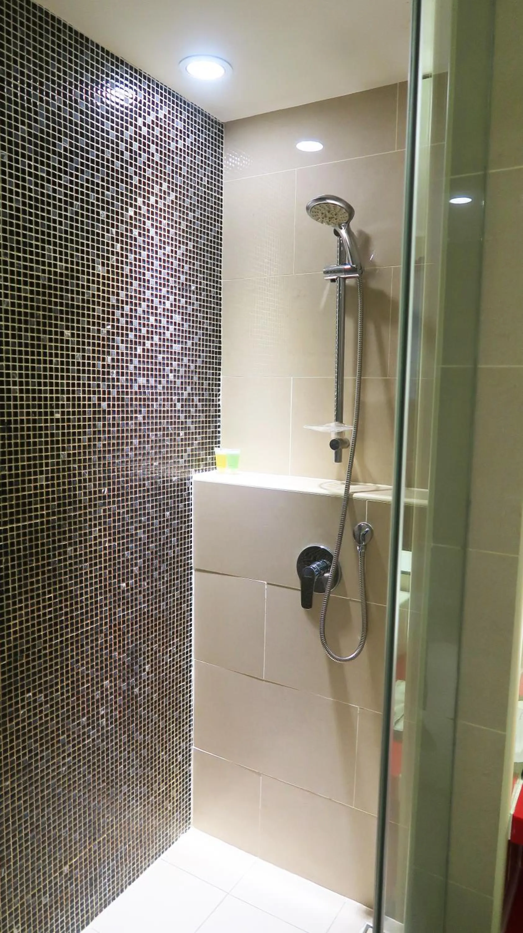 Shower in Wyndham Garden i-City Shah Alam