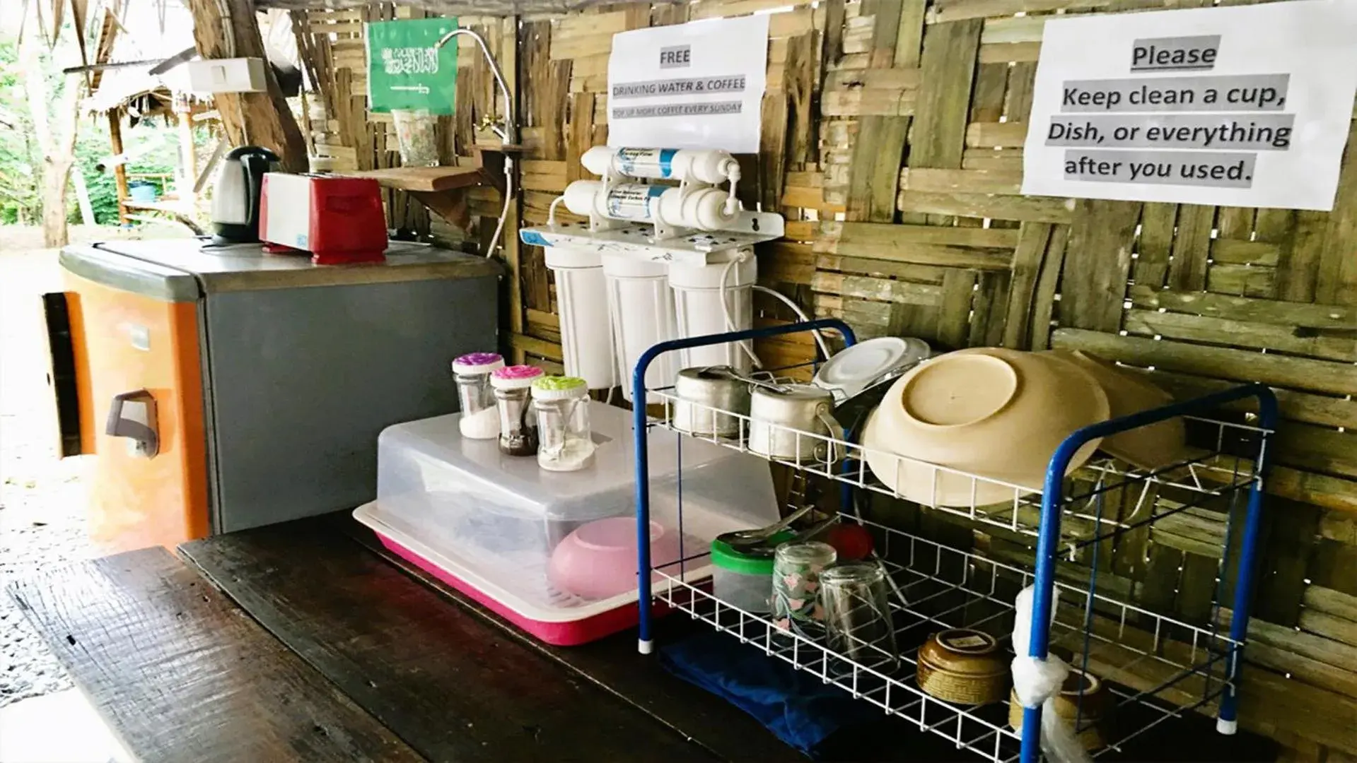 Restaurant/places to eat in O k Chawkoh Bungalow Restaurant/places to eat in O k Chawkoh Bungalow