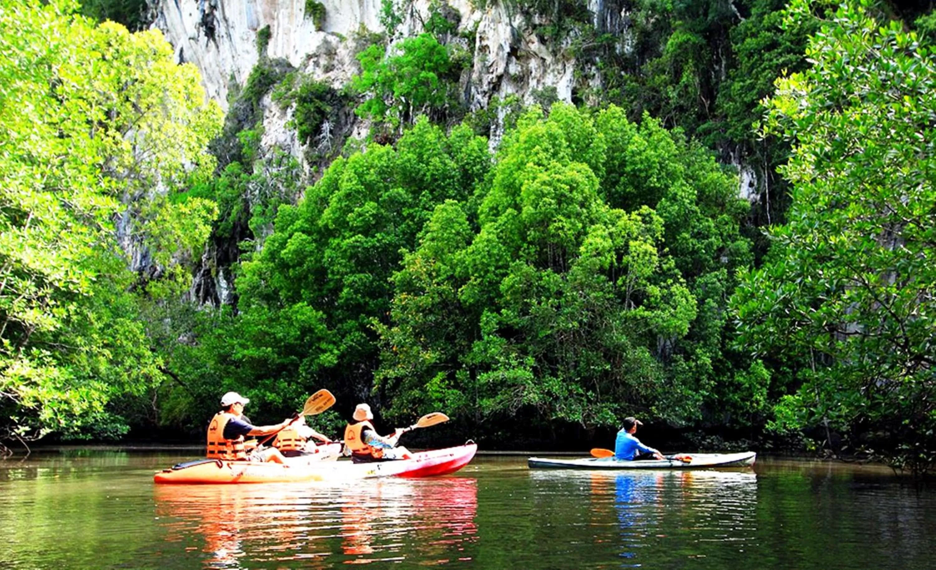 Activities in O k Chawkoh Bungalow