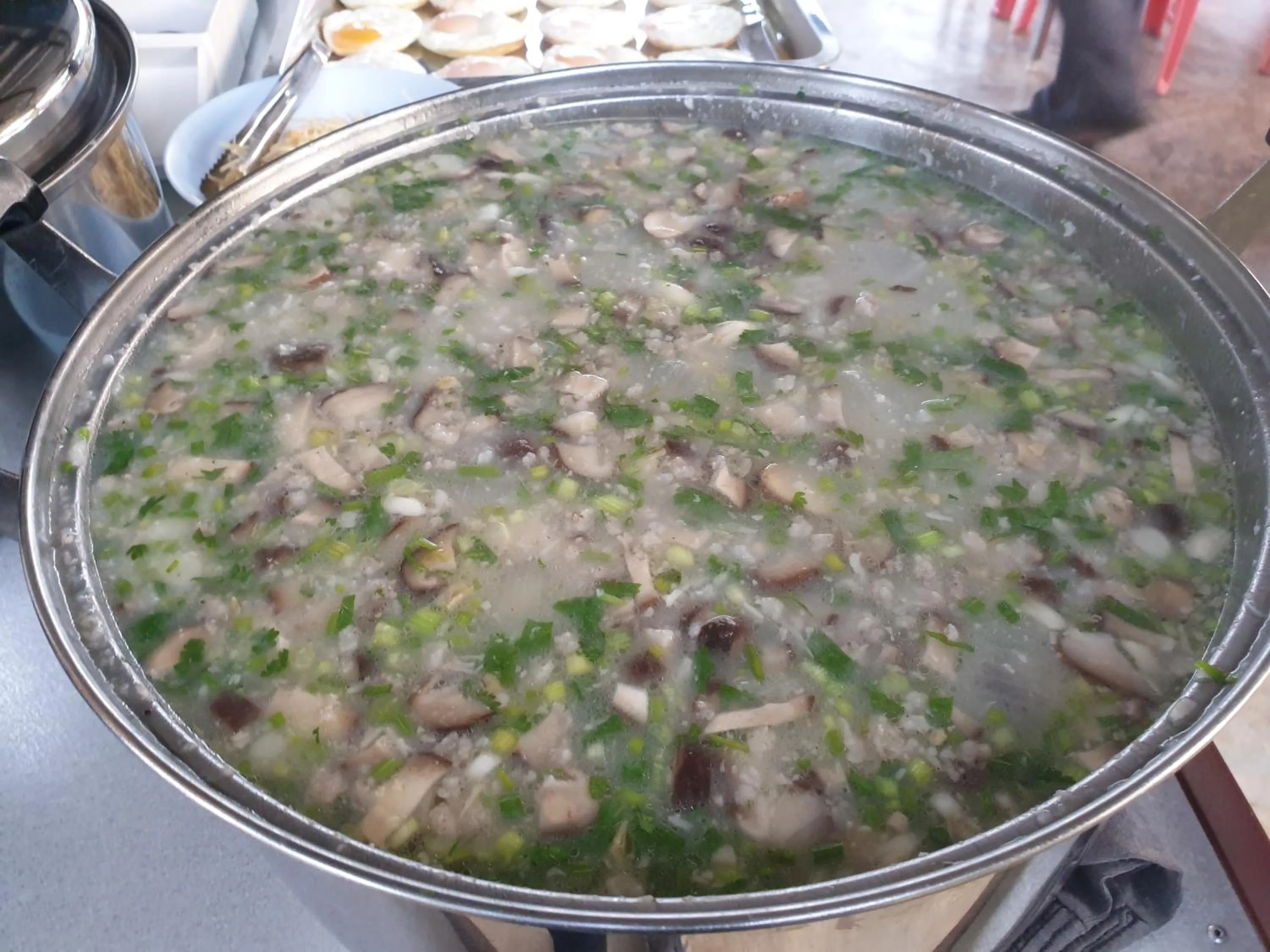 Food and drinks in Khao Kho Lucky Hill Resort