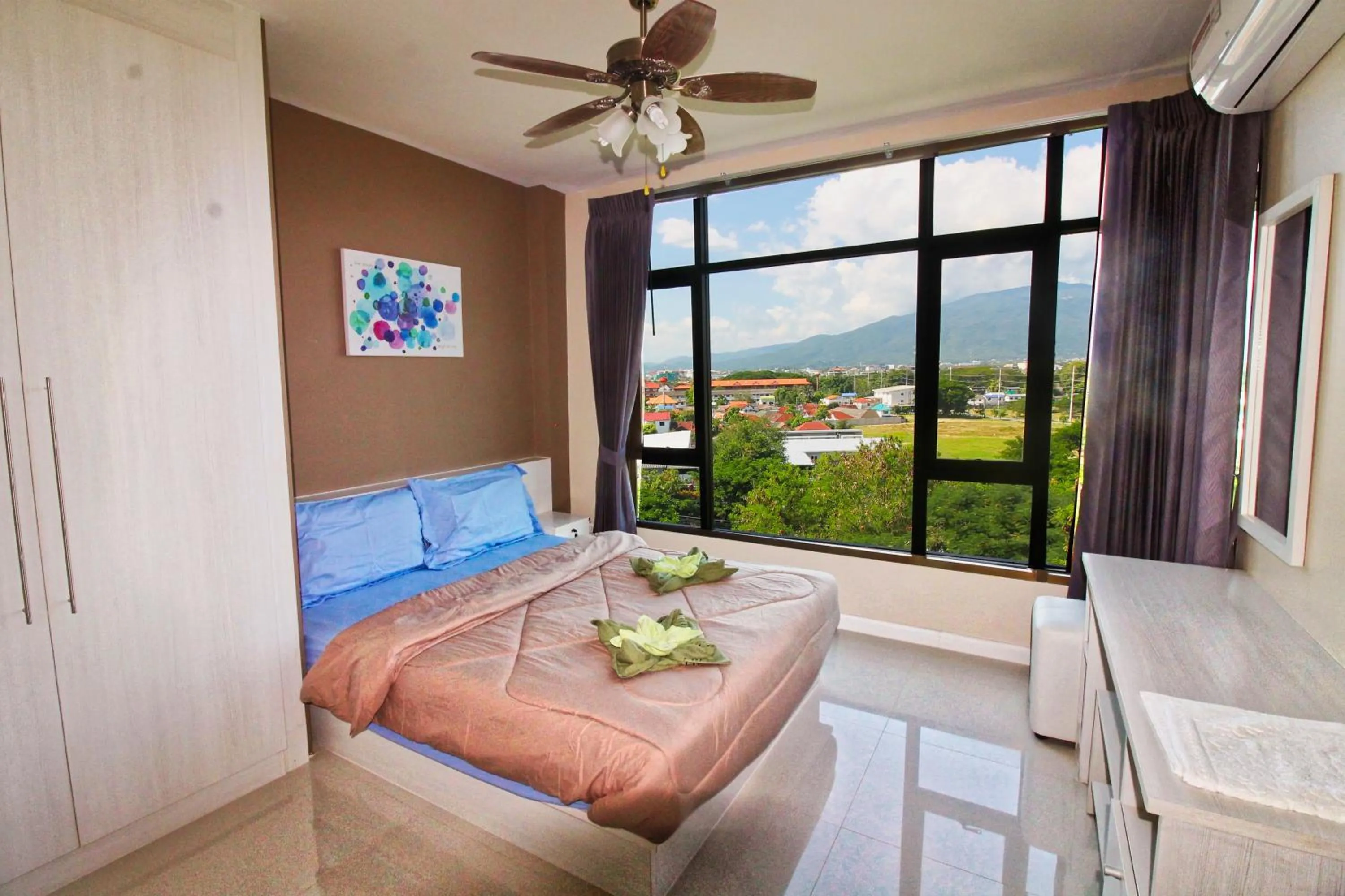 Bed in Tree Boutique Resort