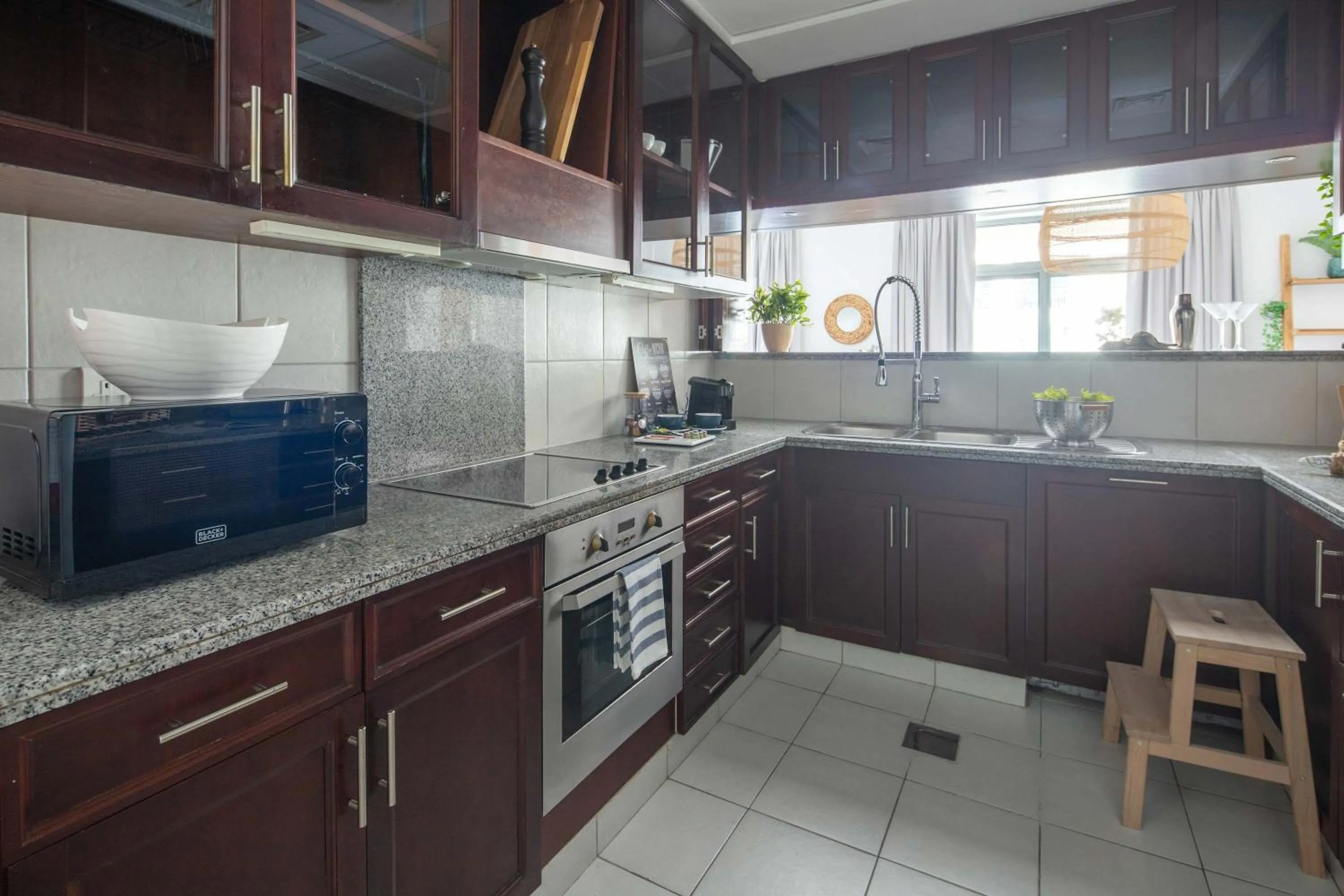 Kitchen or kitchenette in Frank Porter - Arno A