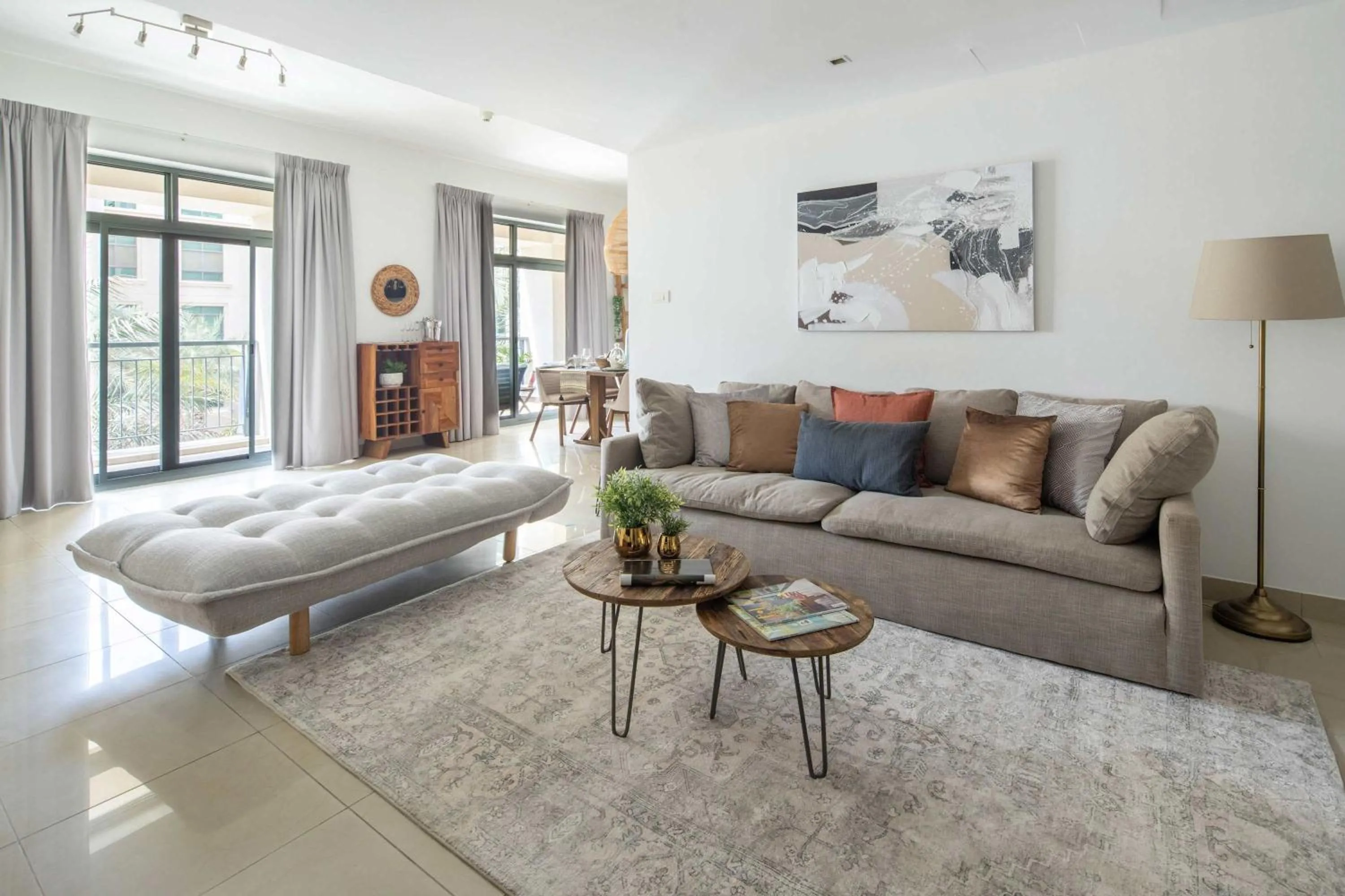 Living room, Bed in Frank Porter - Arno A