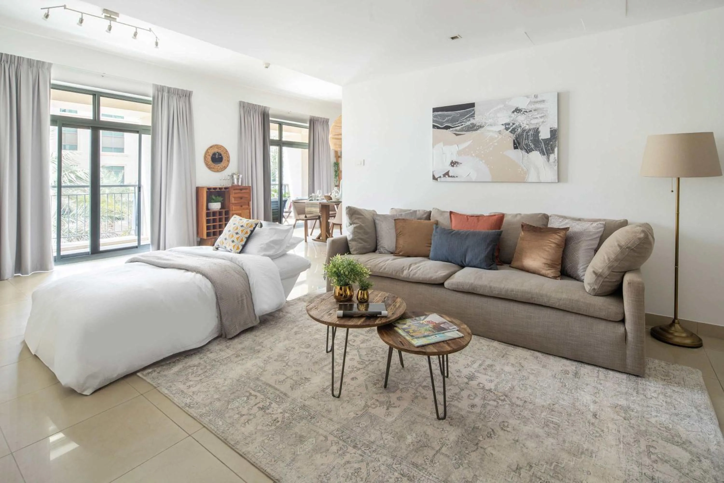 Photo of the whole room, Bed in Frank Porter - Arno A