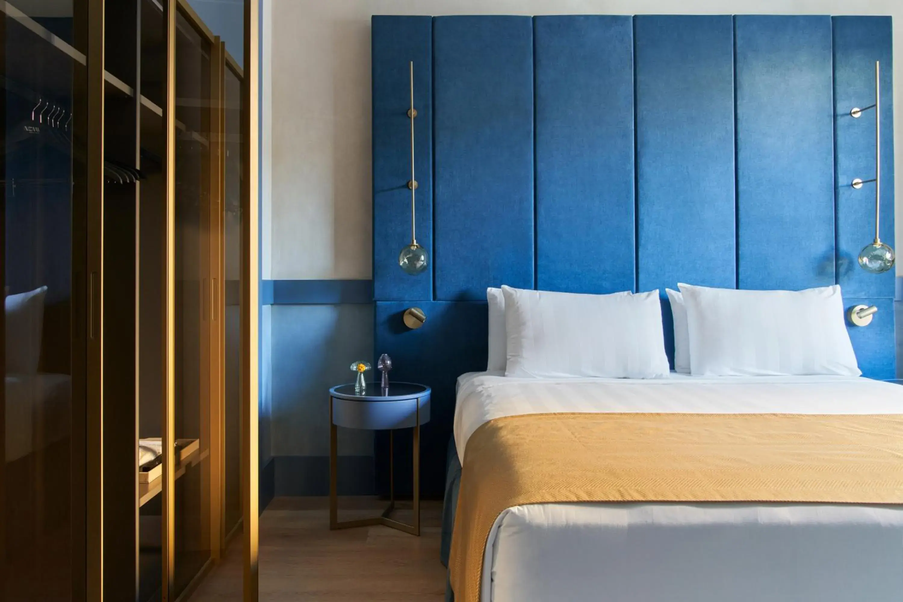 Standard Suite in NEMI Hotel Milano Standard Suite in NEMI Hotel Milano