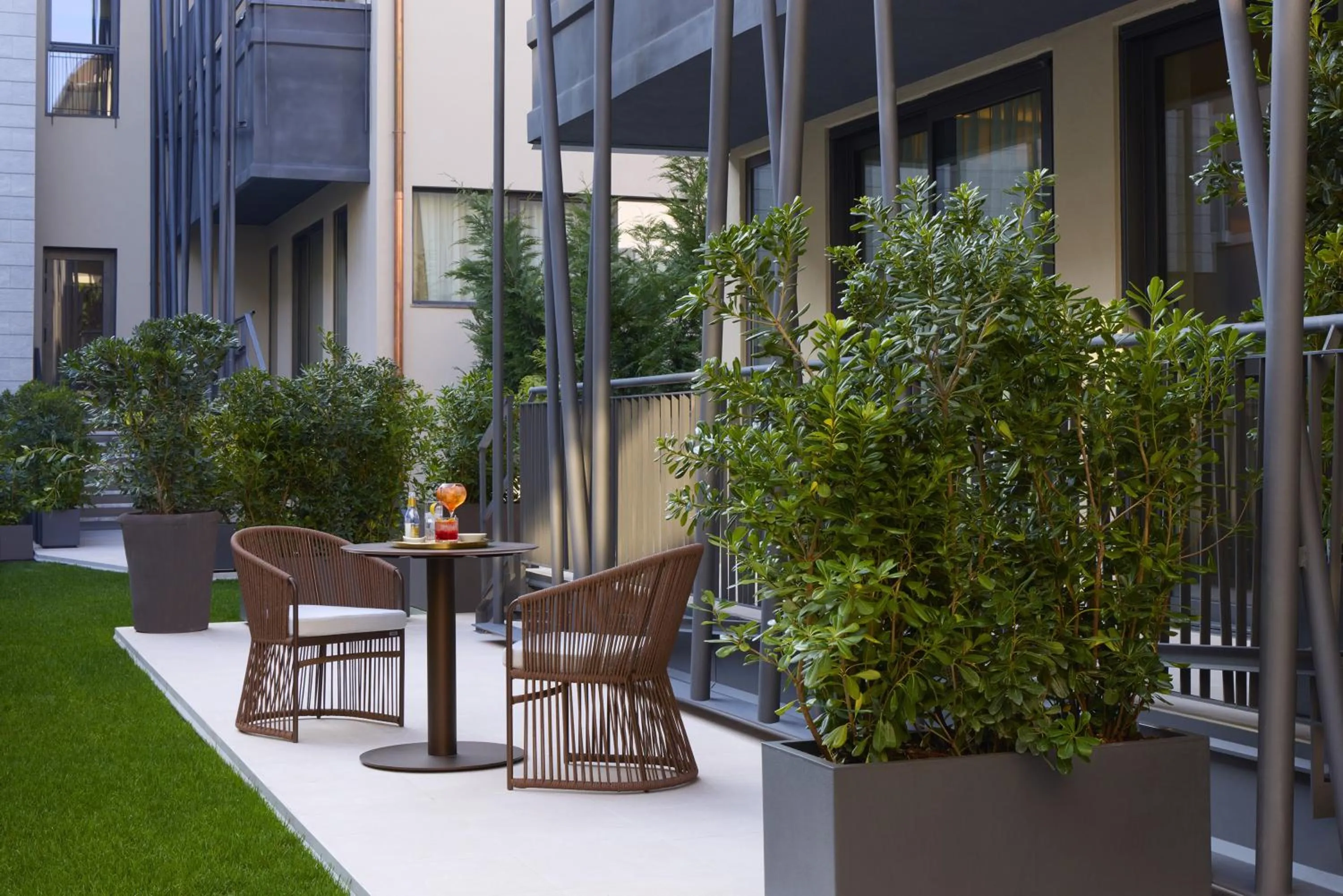 Patio in NEMI Hotel Milano