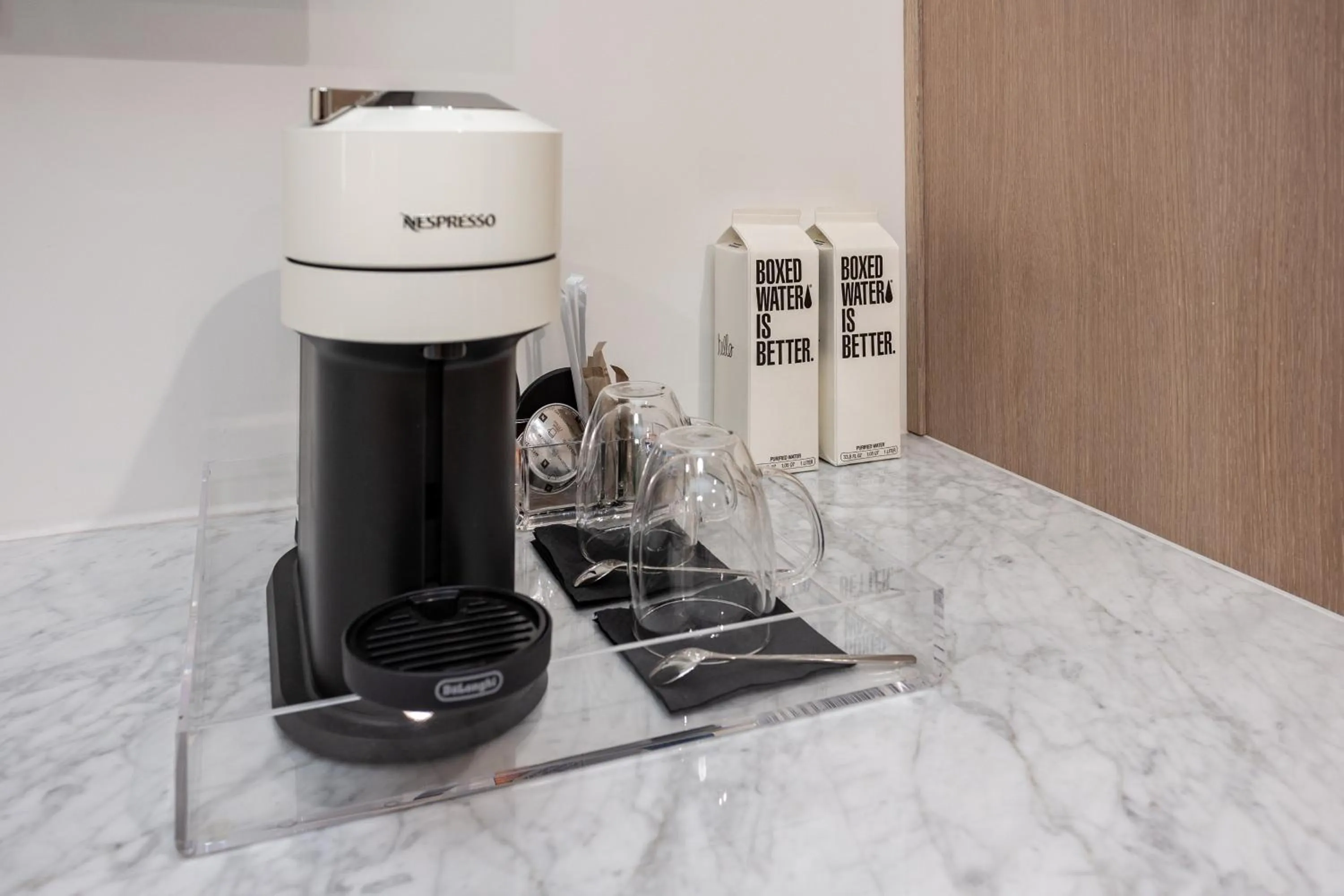 Coffee/tea facilities in Hotel Bayit